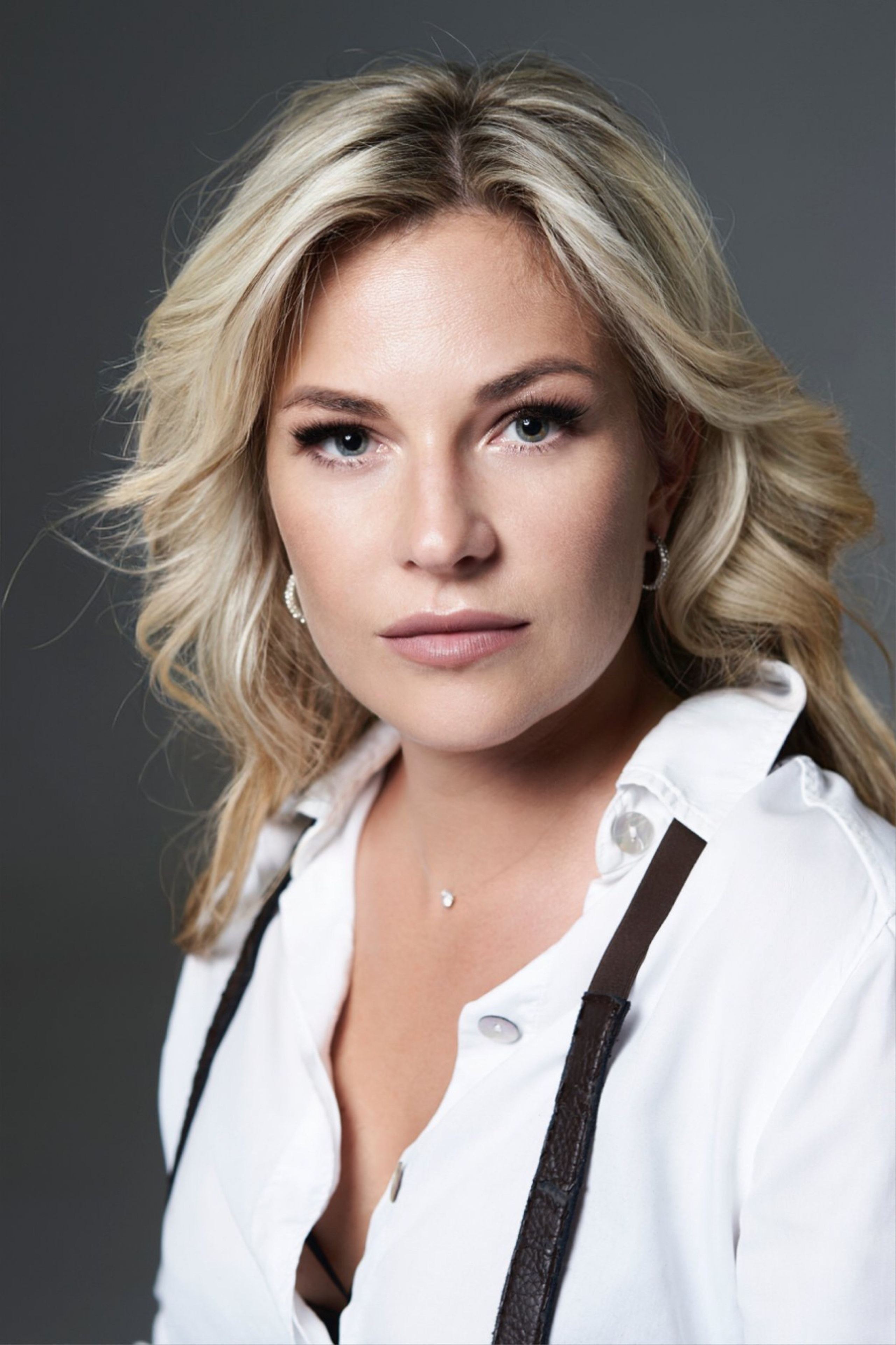 Имиджевый и бизнес портрет. Бренд фотограф в Санкт-Петербурге Оля Черных