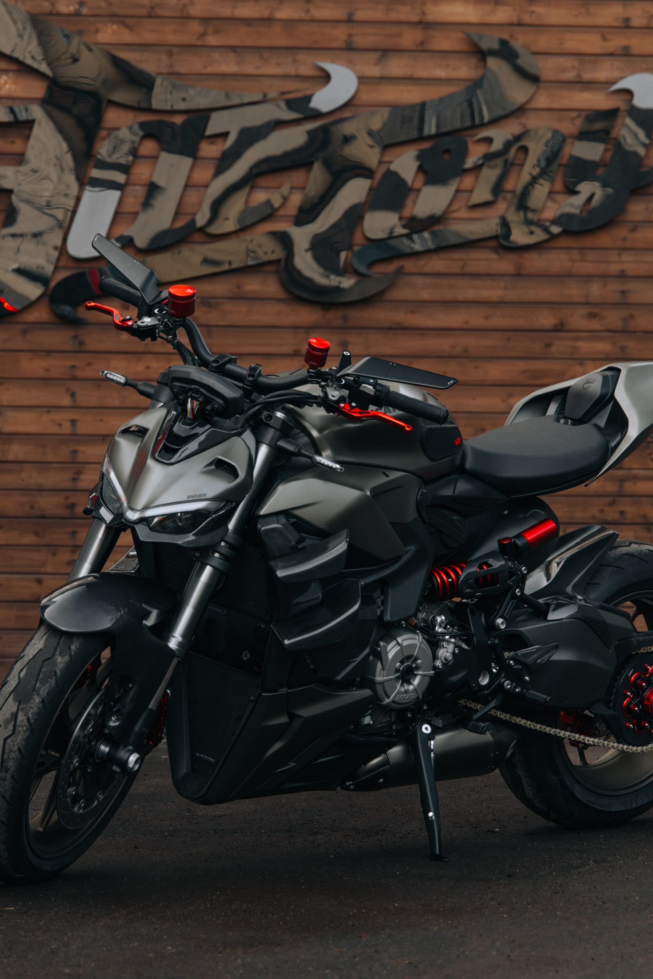 Истории. DeLorein