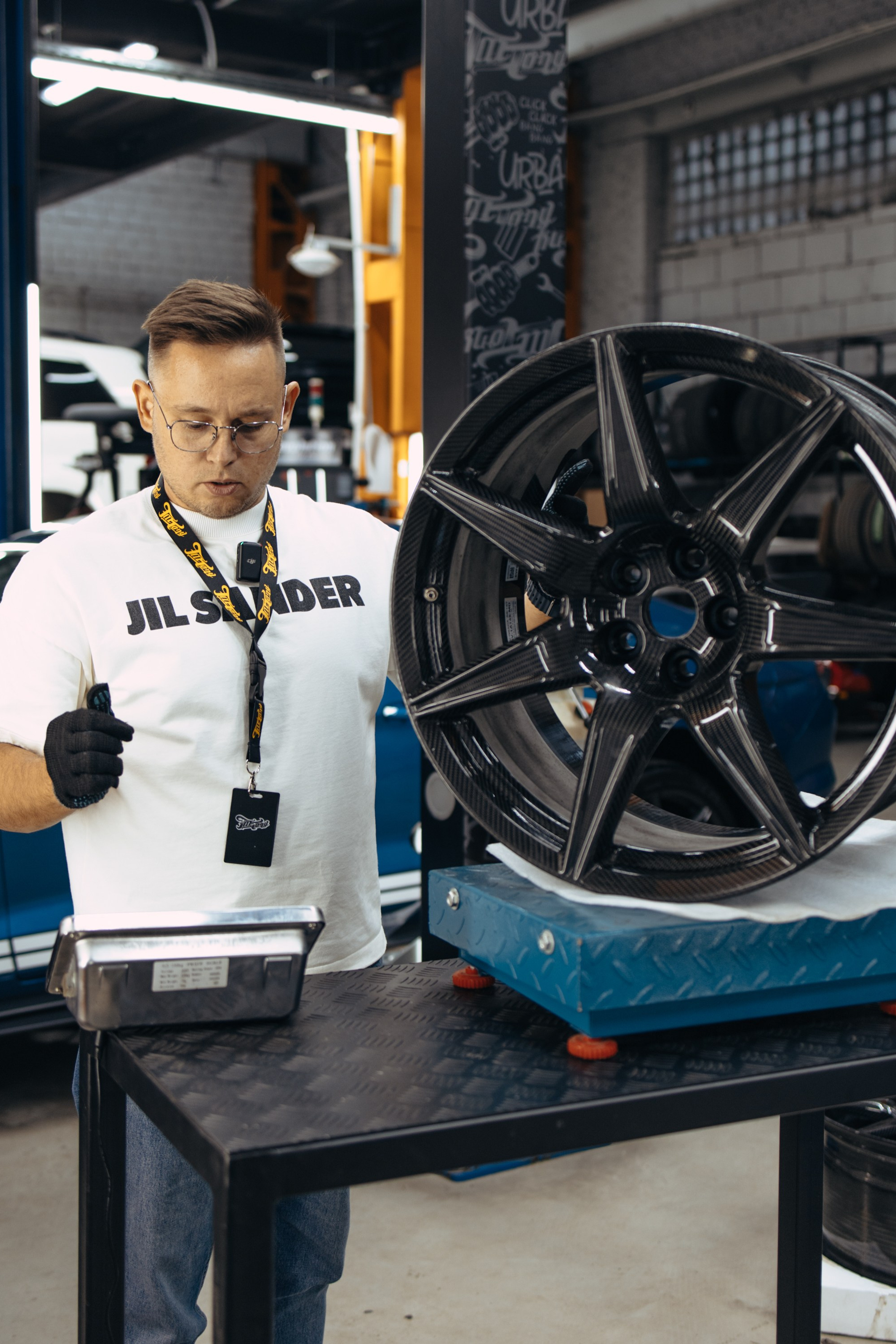 Истории. DeLorein