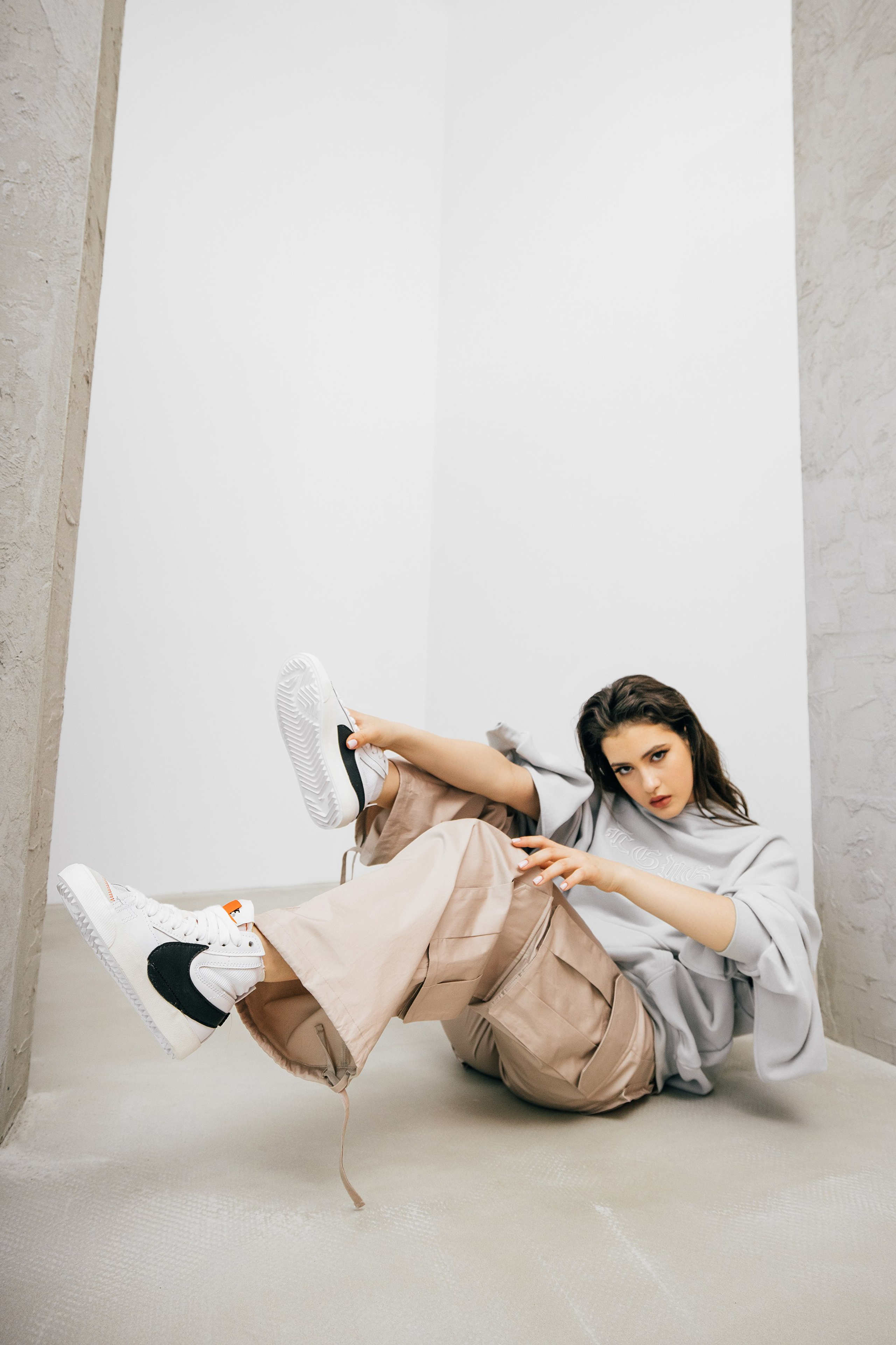 27 ILY FIRST. Фотограф под ключ для брендов и бизнеса | Фото и видео для брендов | А где фотки?