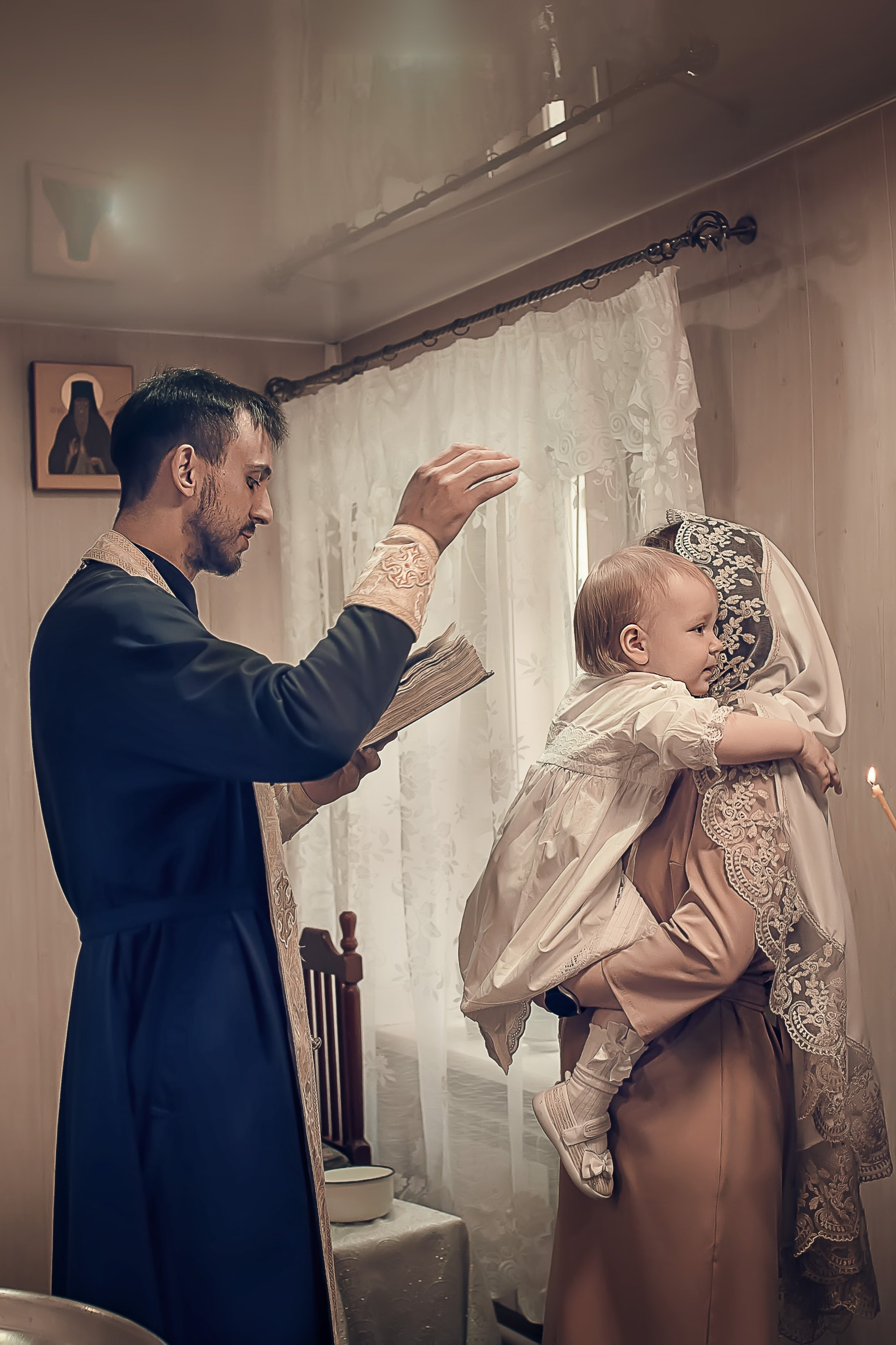 Фотограф на крещение в Красноярске Съемка крещения венчания Краснояр. Фотографы крещения/венчания  Красноярск Татьяна и Вячеслав Переваловы