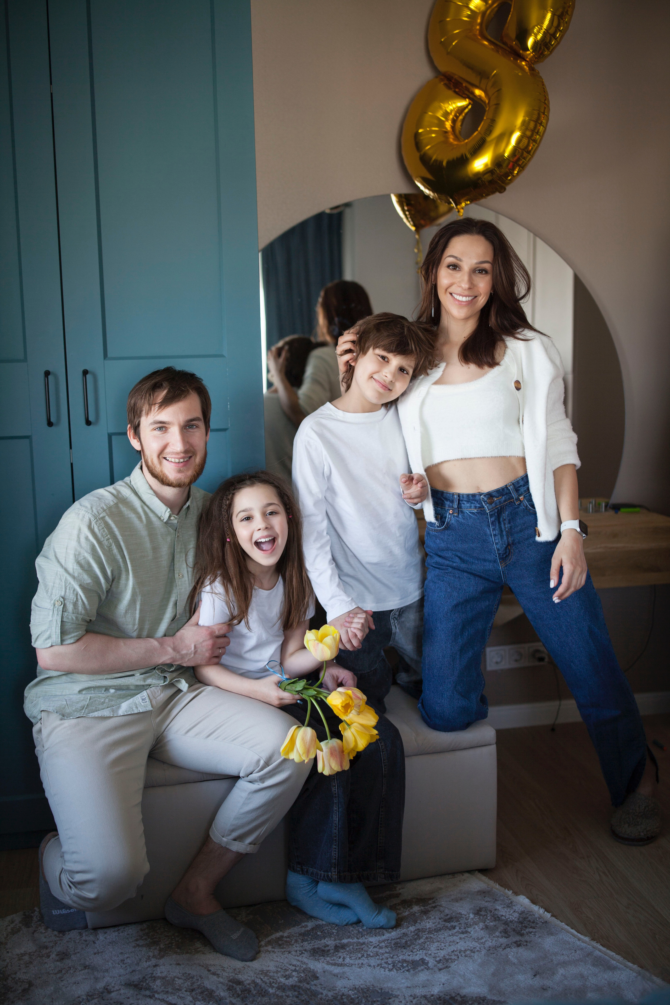 Алена и Семья