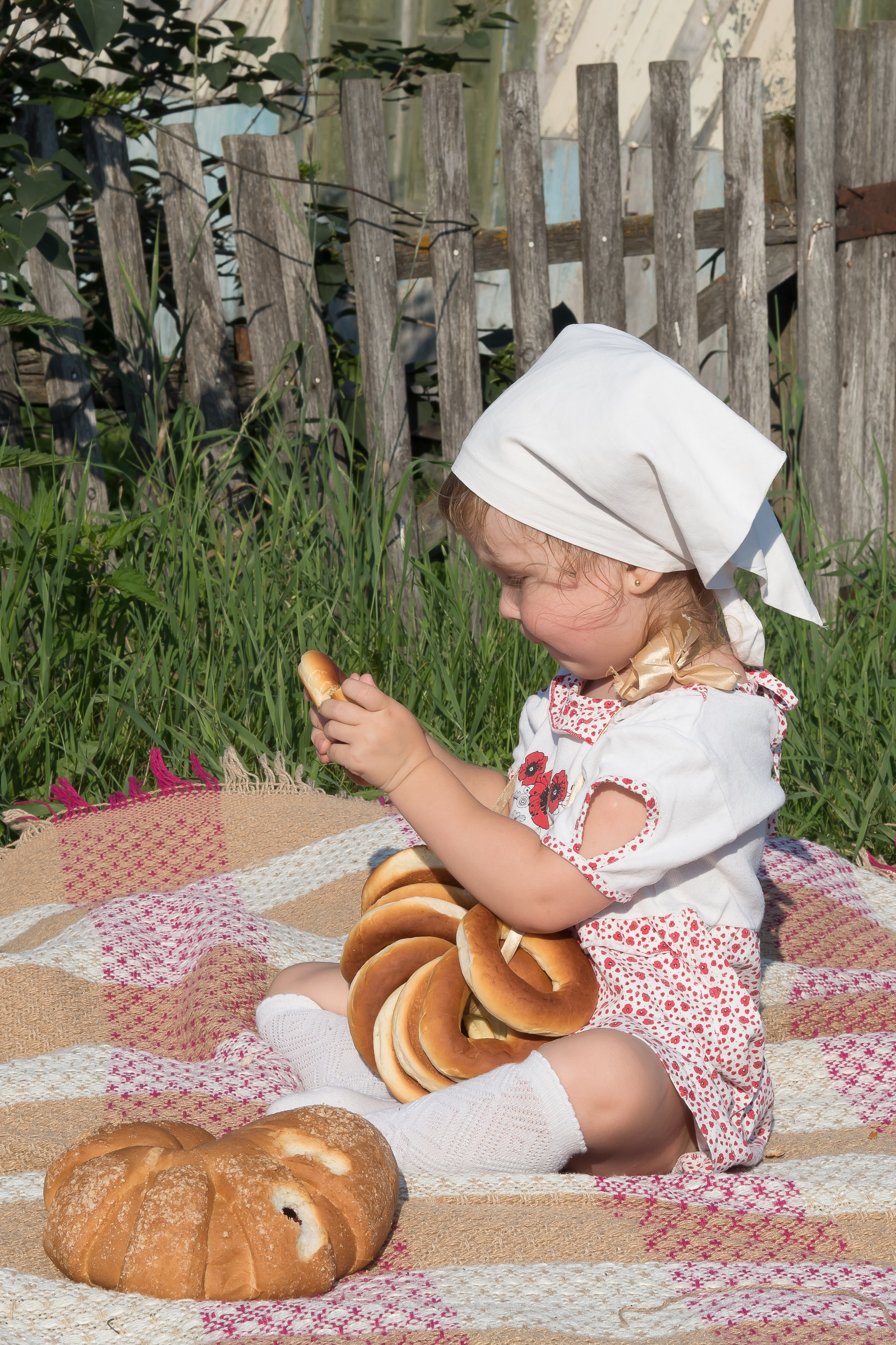 с подружкой в деревушке