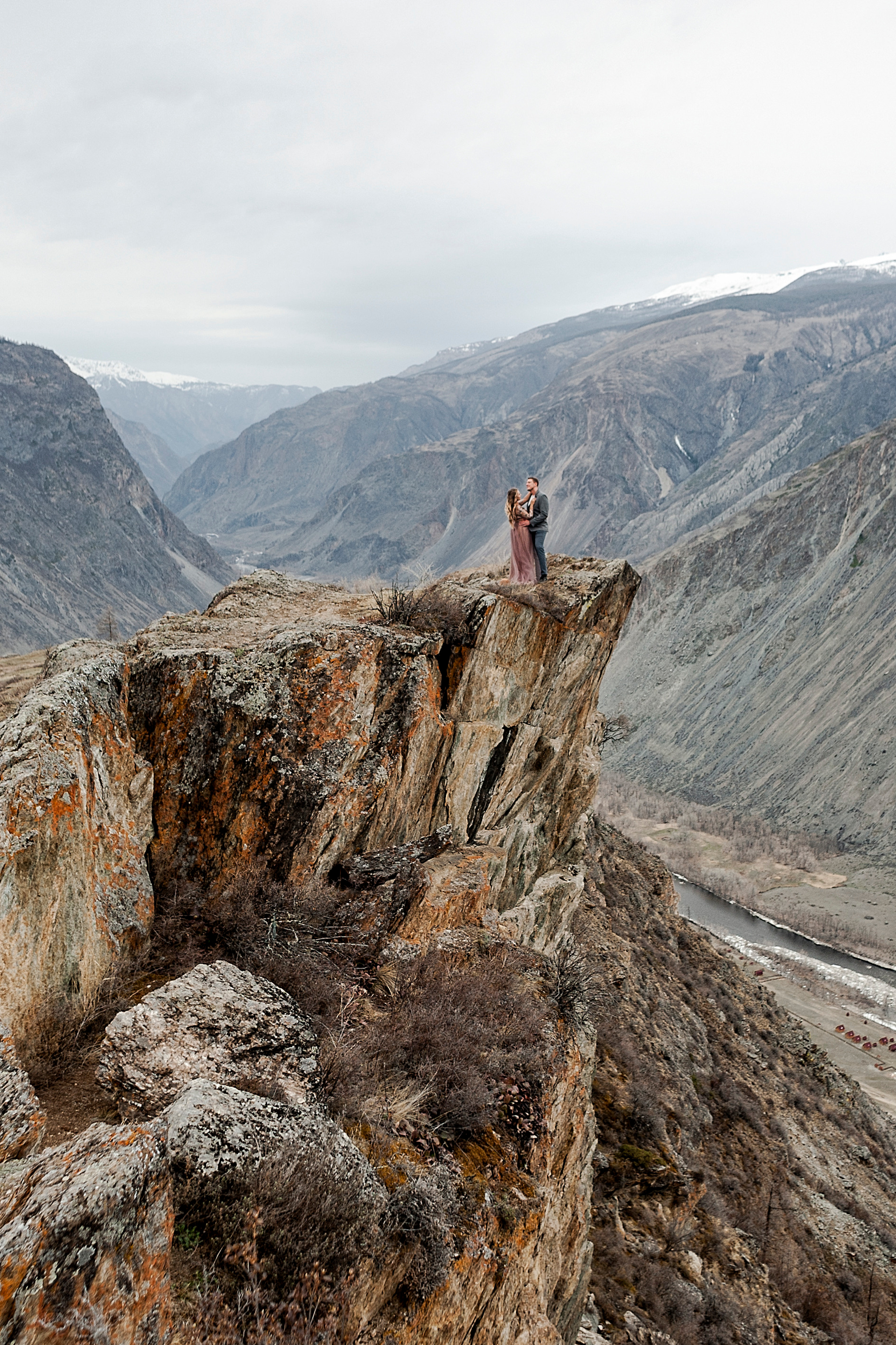 whispering mountains