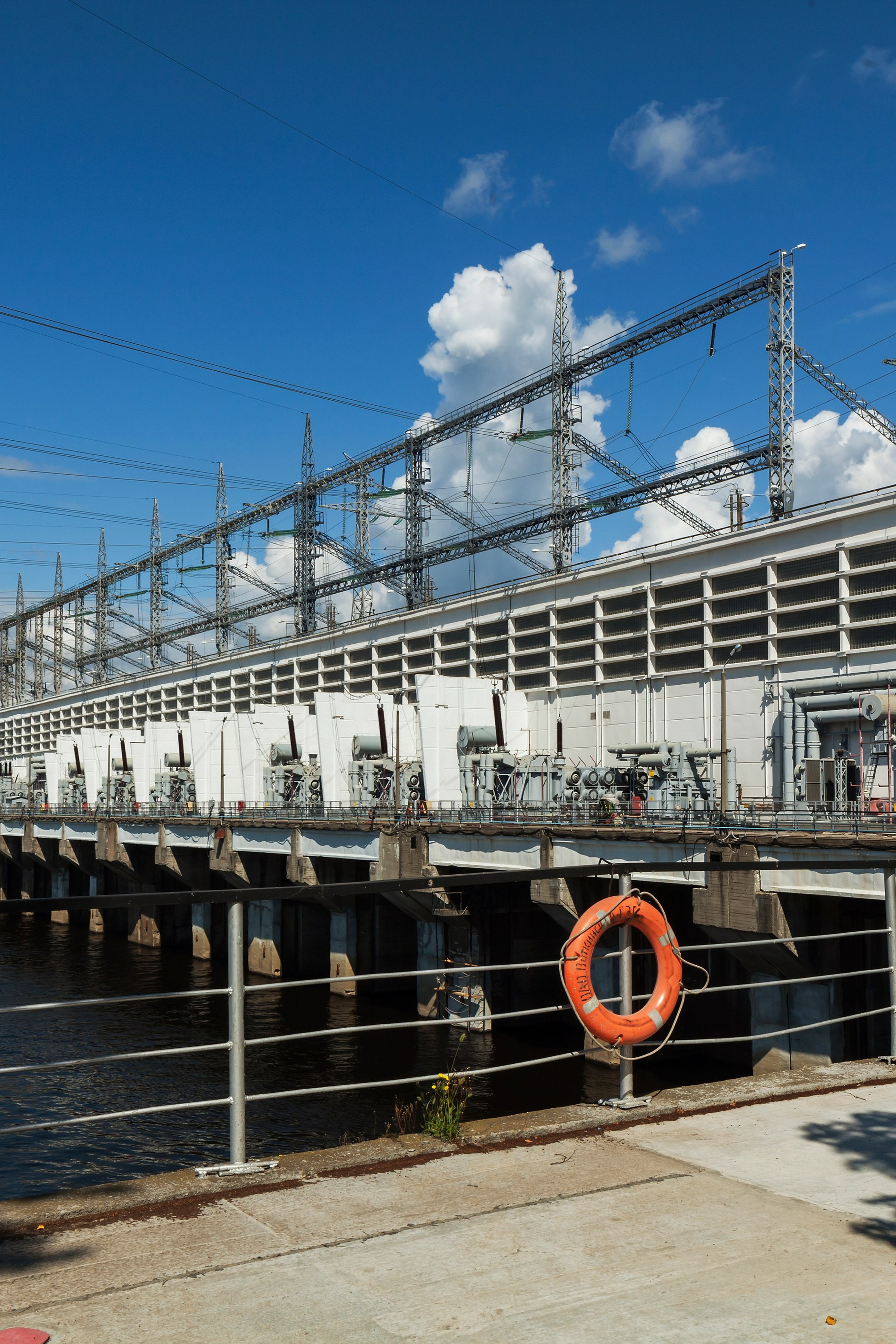 Воткинская ГЭС