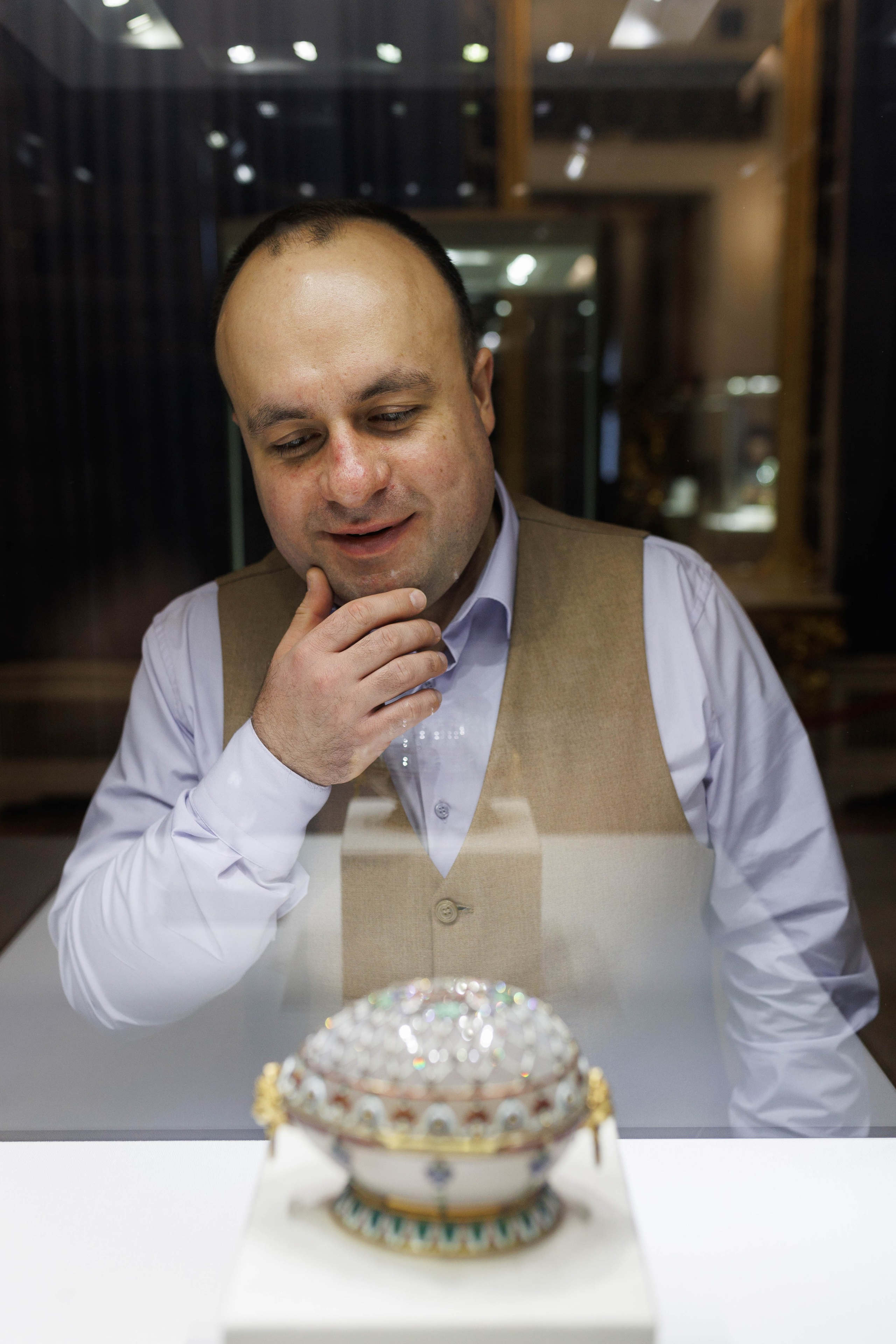 Экскурсии по Музею Фаберже и Санкт-Петербургу гид Арутюн Караджаян