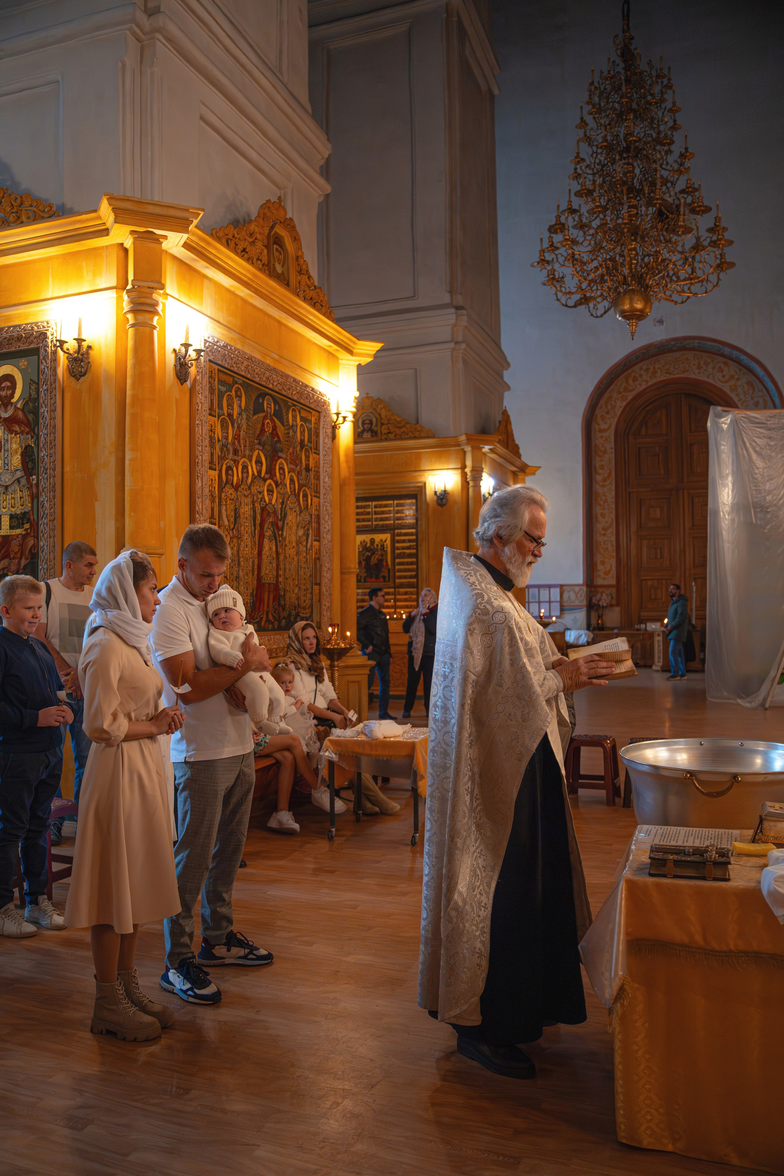 Зимнее Love story: Фотосессия в бежевых оттенках. Семейный фотограф в Москве 📸