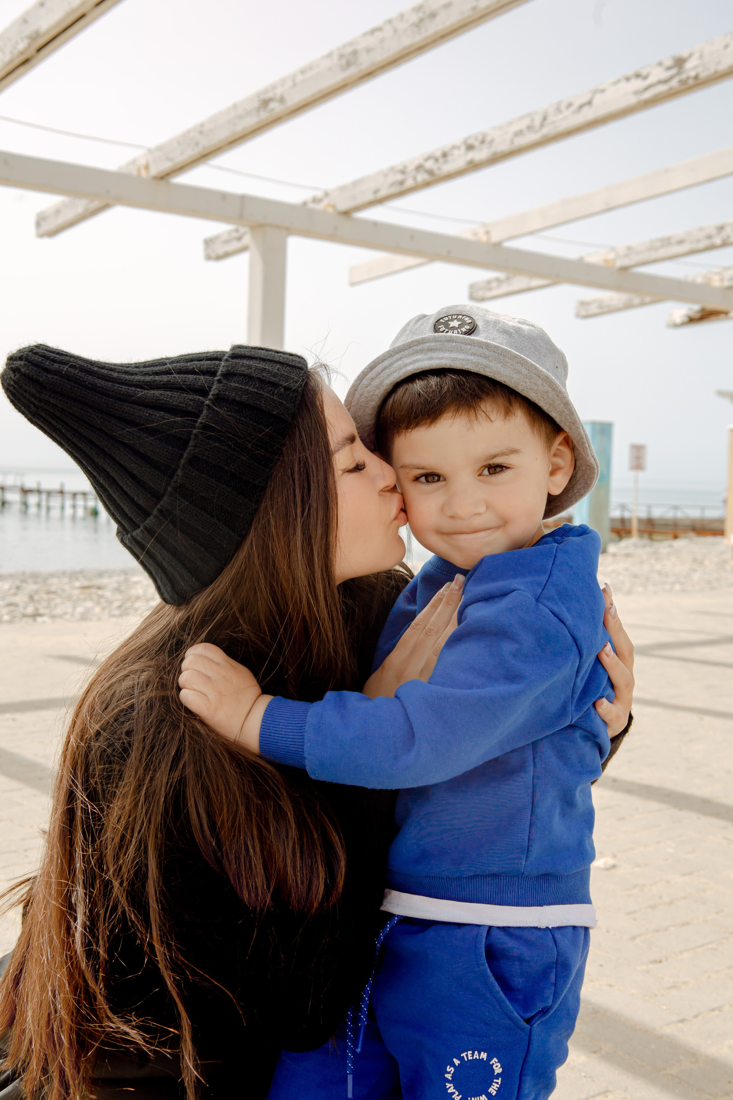 Анна, Денис, Сергей, Кирилл, Иван и Маша. Фотограф в Геленджике, Архипо-Осиповке, Абрау-Дюрсо, Кринице Виктория