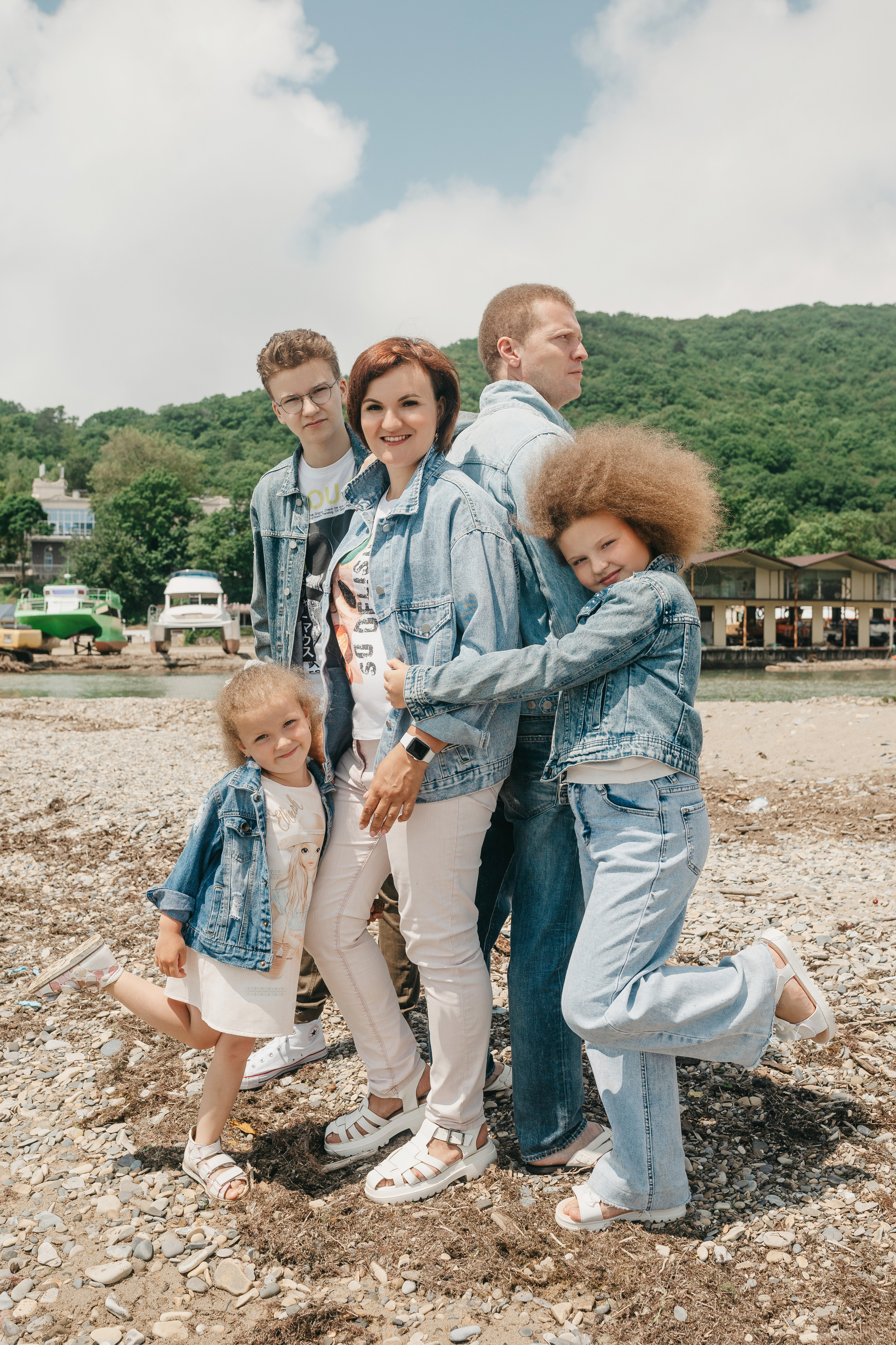 Дарья, Андрей и дети. Фотограф в Геленджике, Архипо-Осиповке, Абрау-Дюрсо, Кринице Виктория