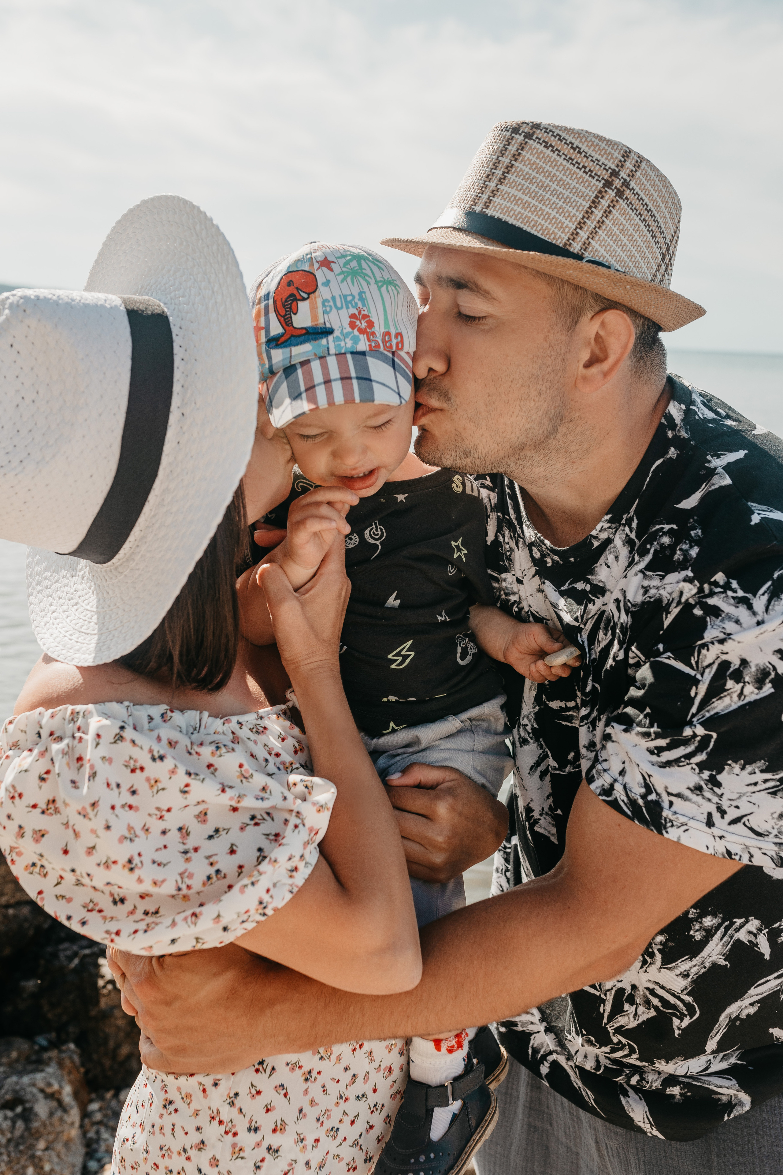 Анастасия и Владимир с дочерью. Фотограф в Геленджике, Архипо-Осиповке, Абрау-Дюрсо, Кринице Виктория