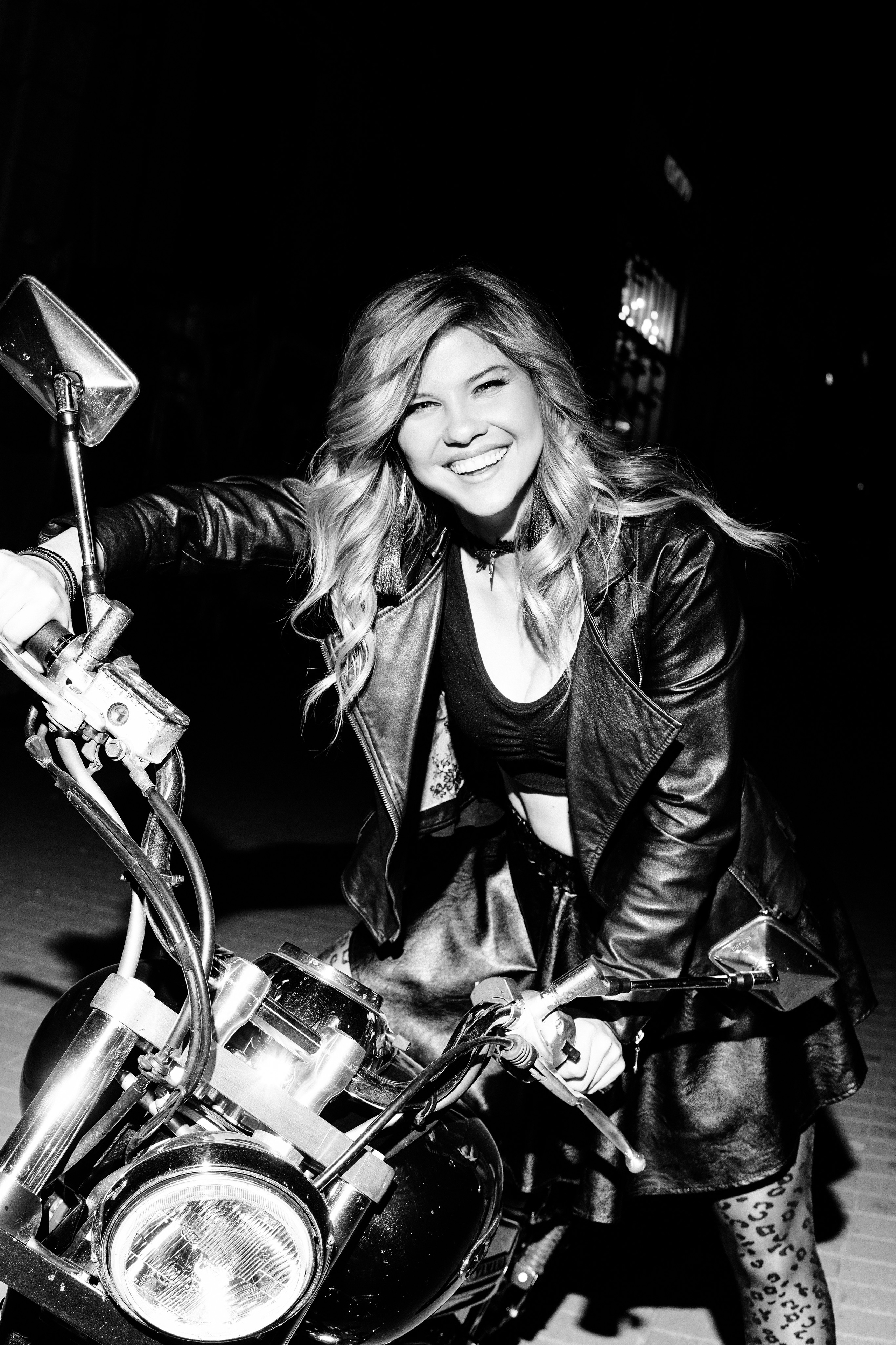 Фотосессия в студии и фотосессии от нежного фотографа. Фотограф Алла Быкова