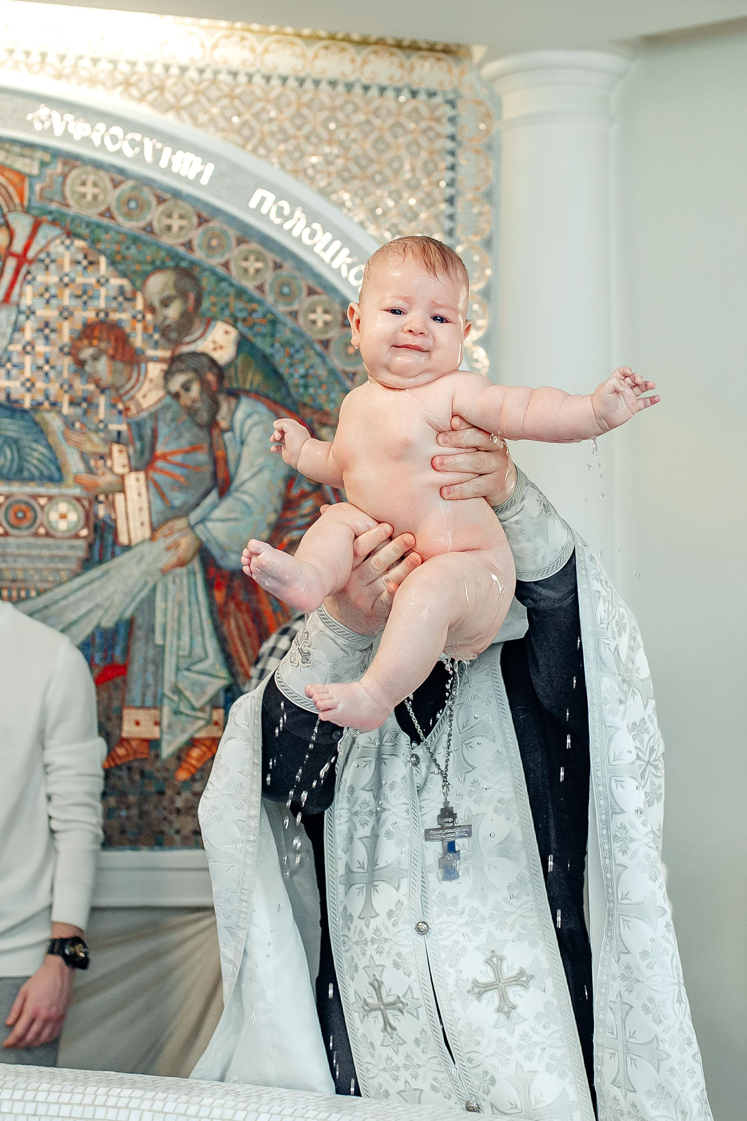 Таинство крещения Ксении, Храм Святой Живоначальной Троицы, Минск