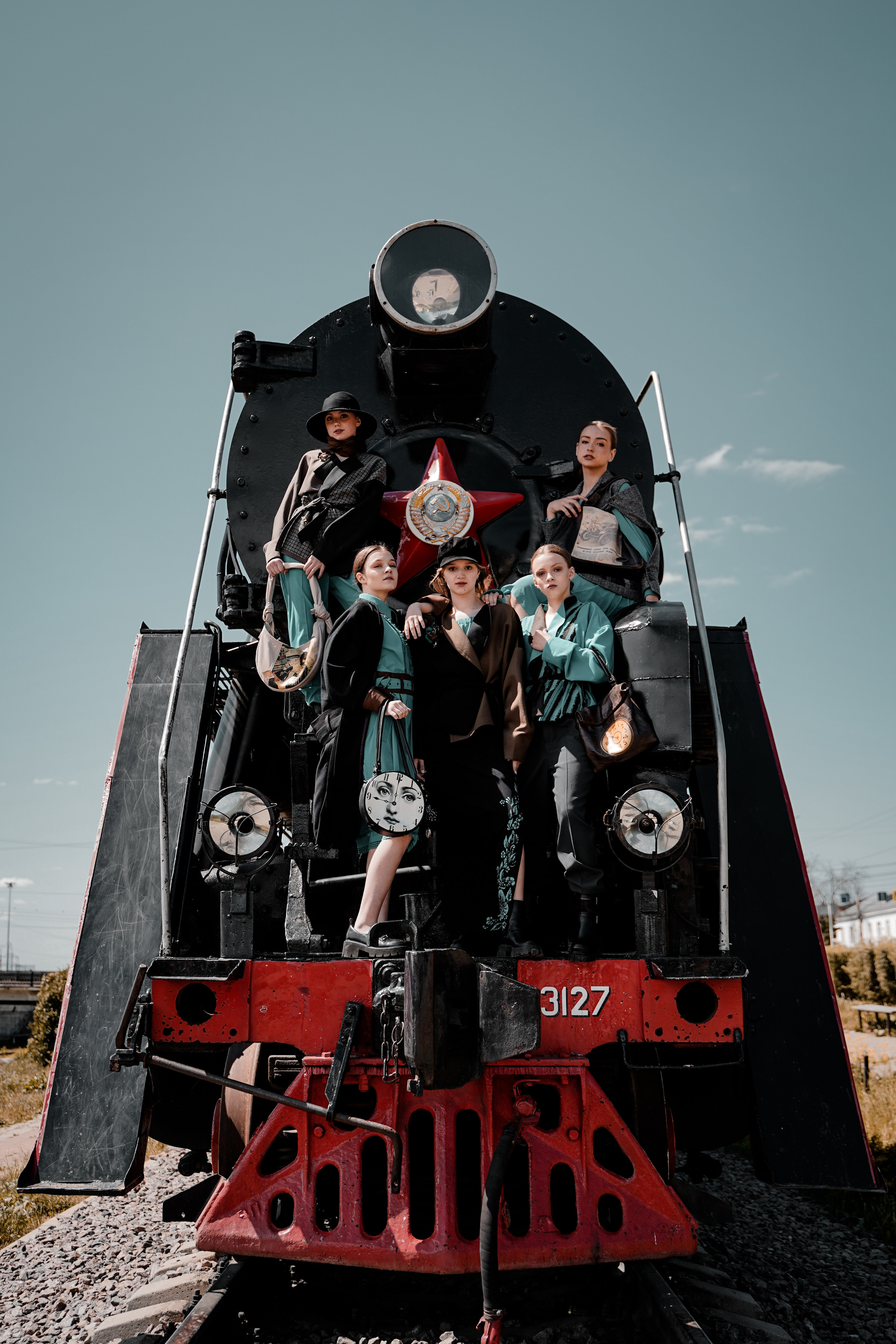 TURQUOISE STROKE | CAMPAIGN