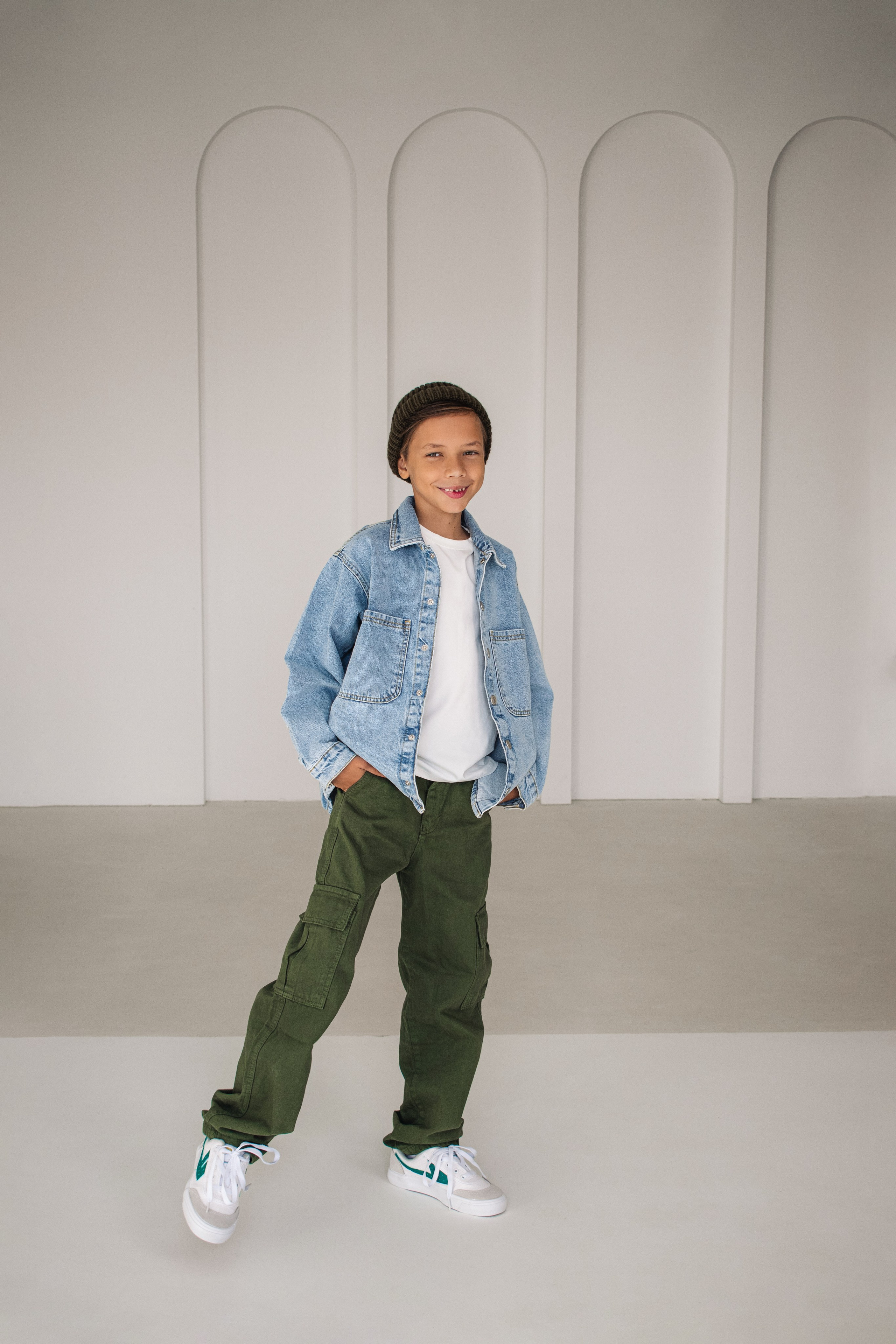 Ивуанианву Максим