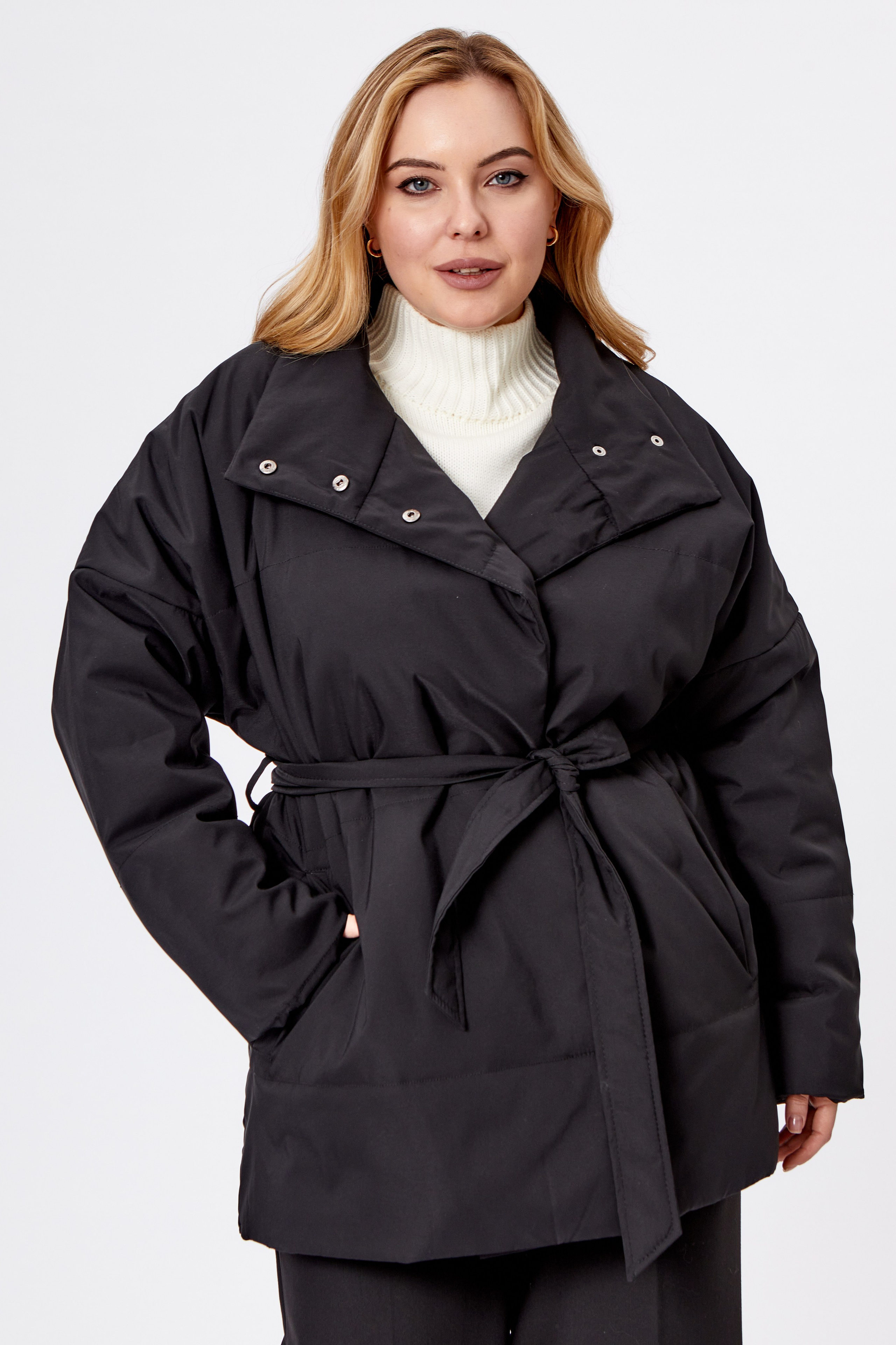 Каталог моделей девушек, женщин. PLUS-SIZE. Предметная фотостудия AURA