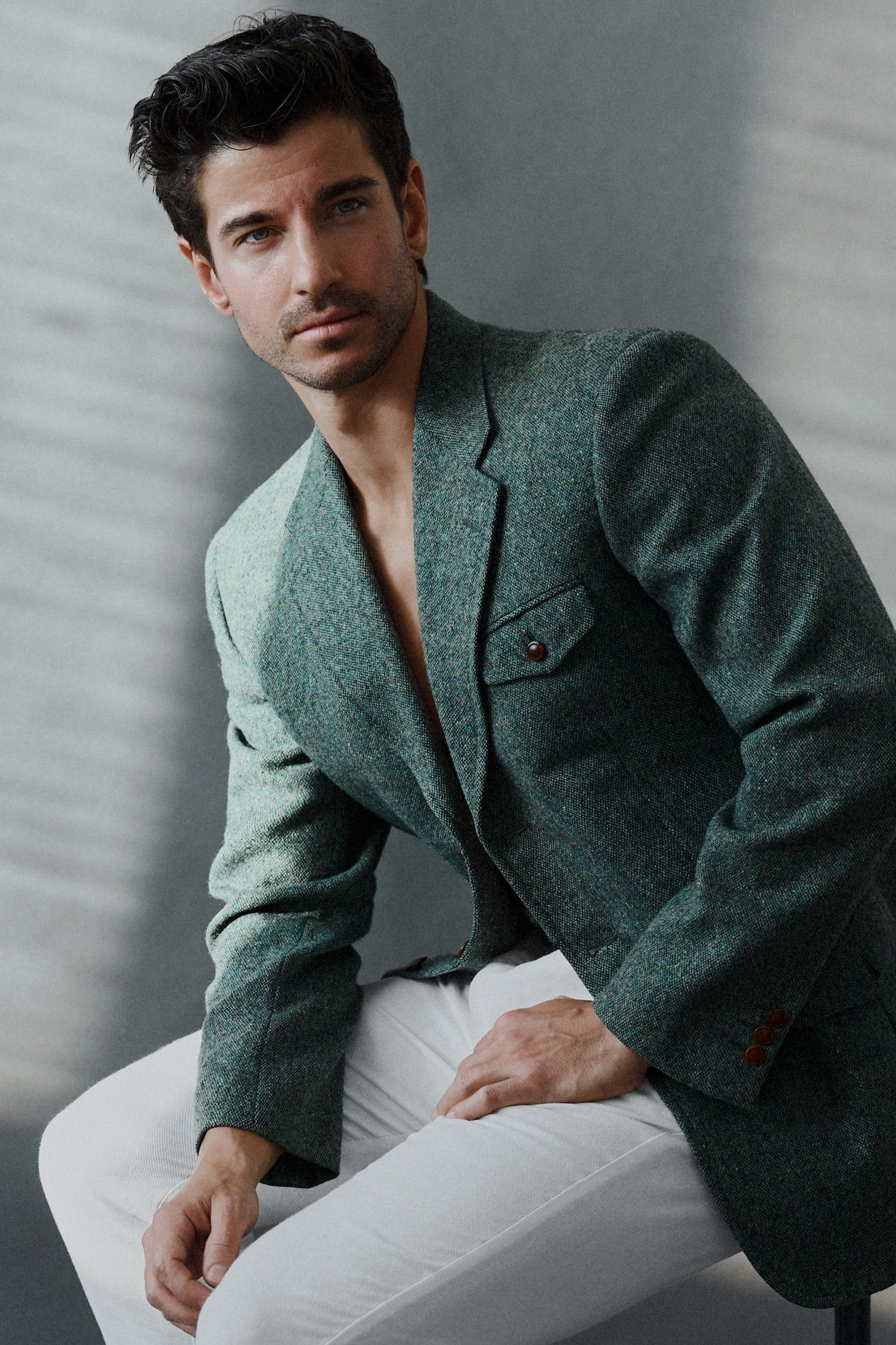 Иван 50 — L / рост — 182. Предметная фотостудия AURA