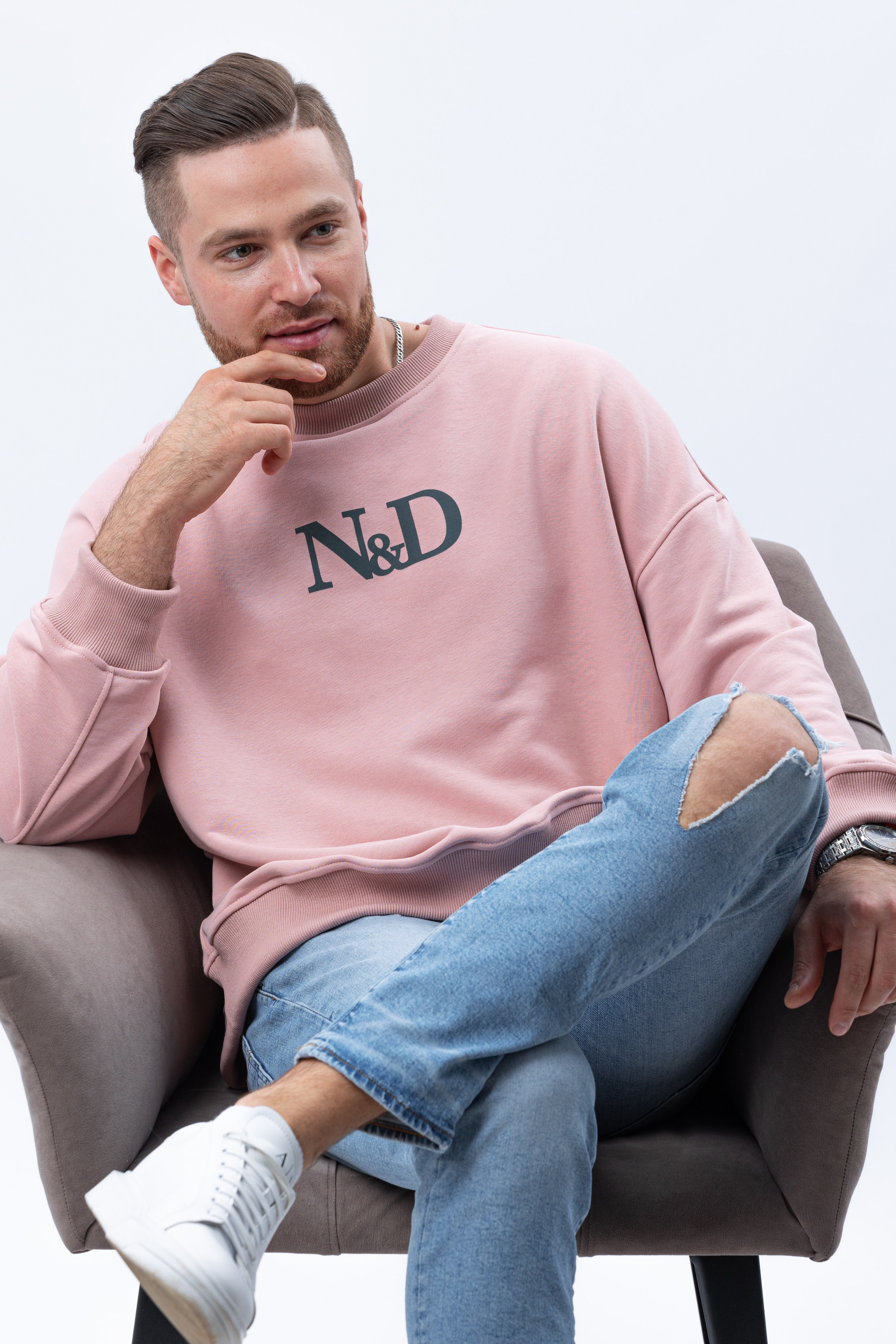 Александр 52 — XL / рост — 190. Предметная фотостудия AURA