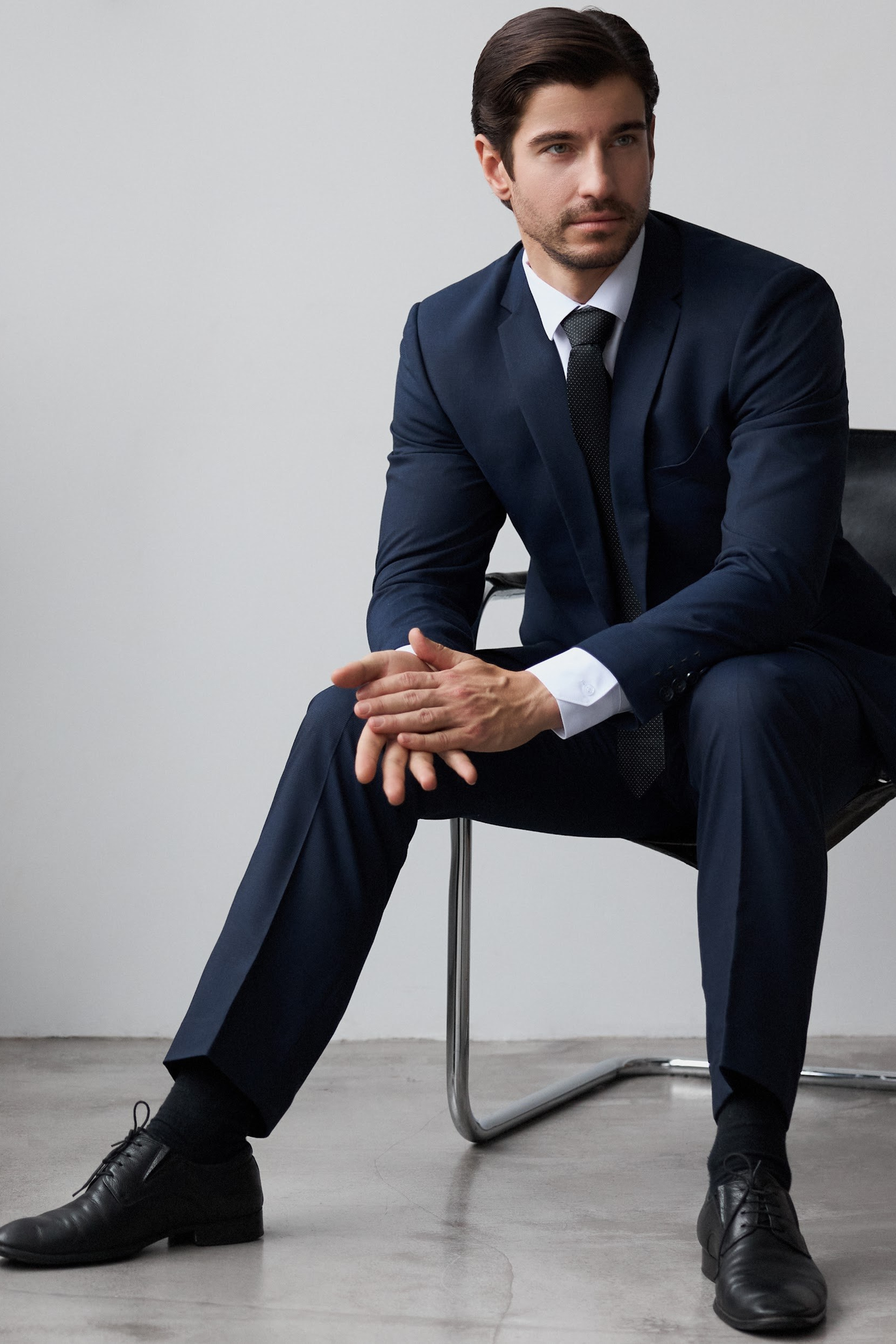 Иван 50 — L / рост — 182. Предметная фотостудия AURA