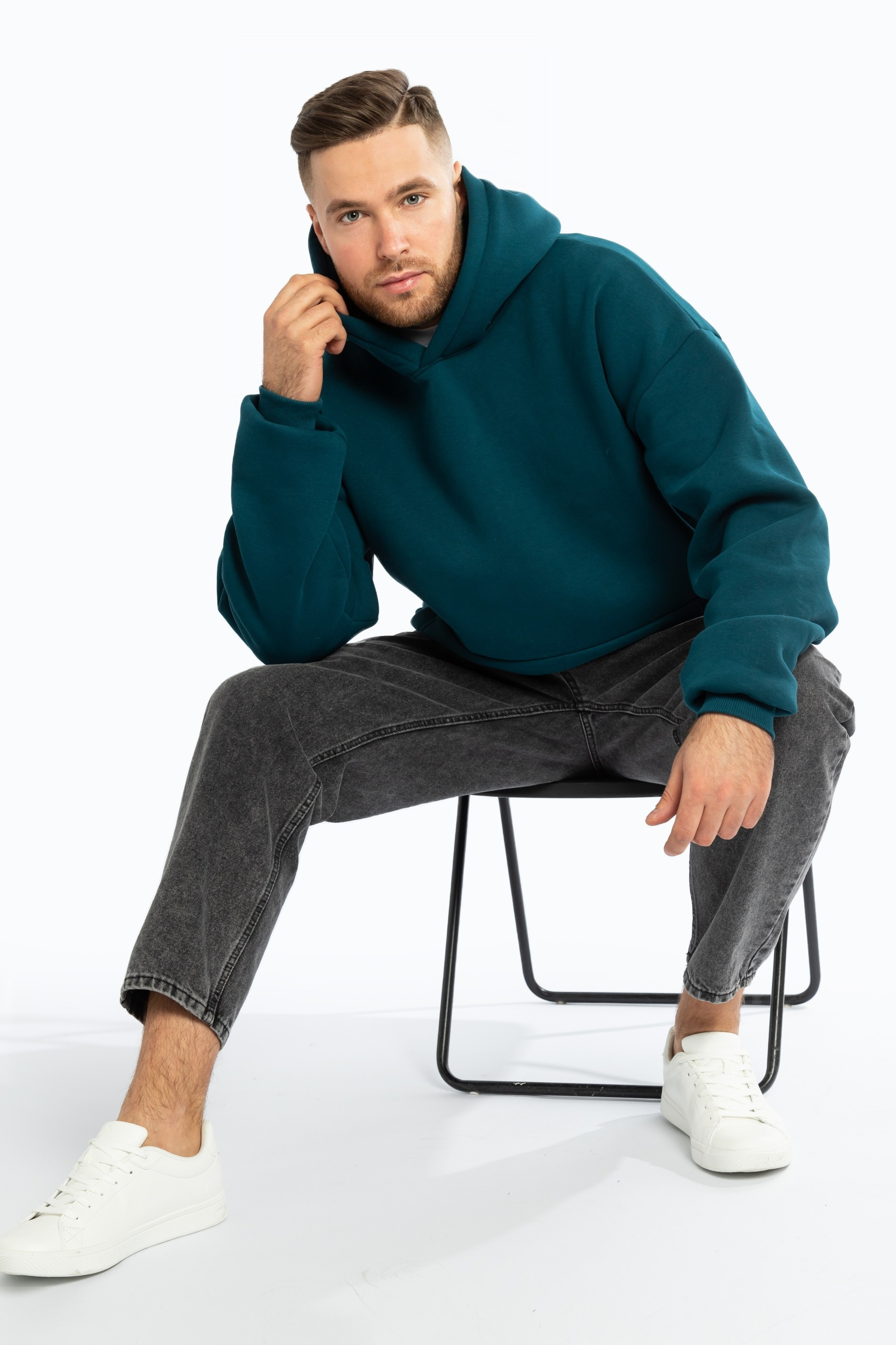 Александр 52 — XL / рост — 190. Предметная фотостудия AURA