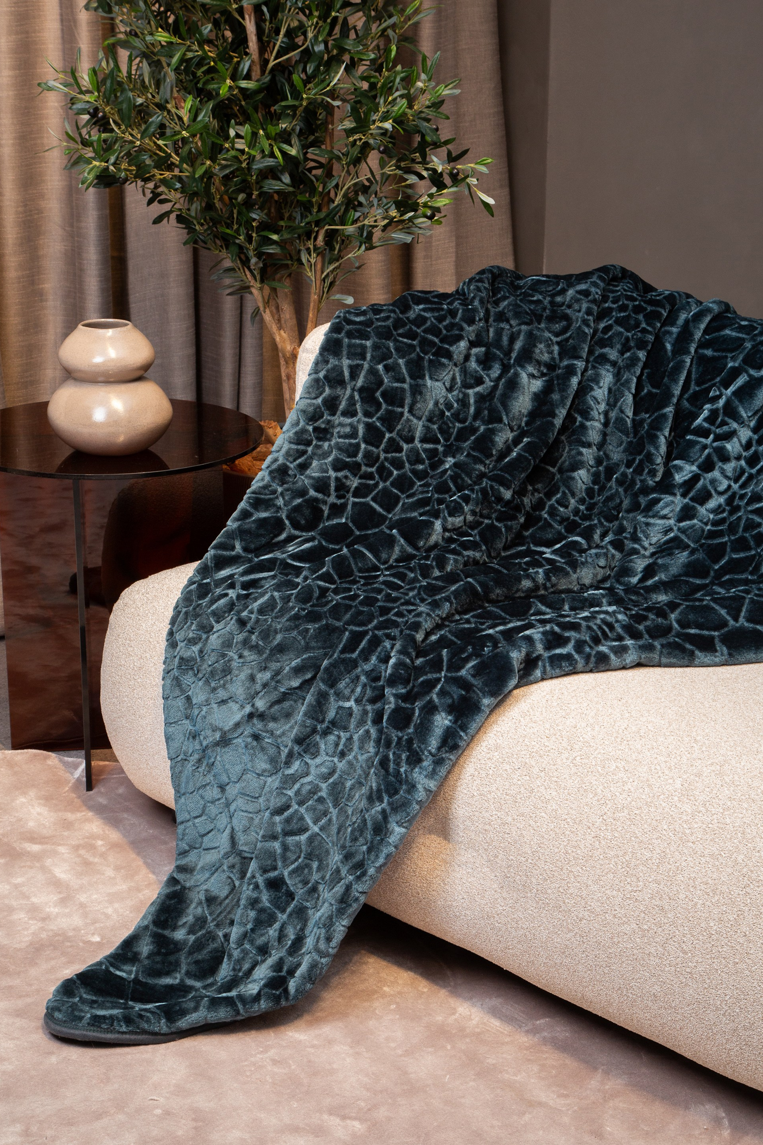 Фотосъёмка текстиля и домашнего декора для маркетплейсов| Москва Фотостудия AURA | АУРА. Предметная фотостудия AURA