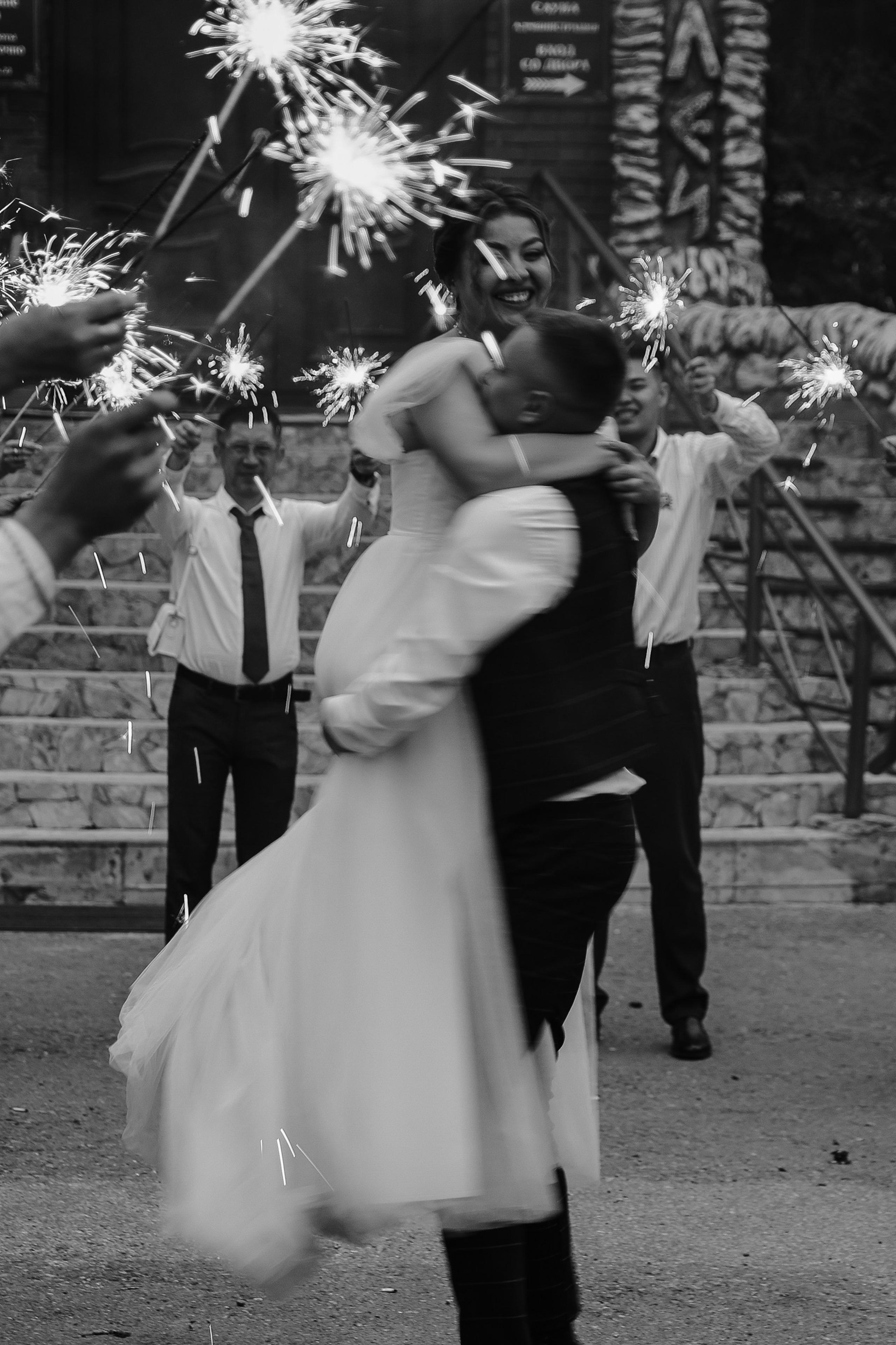 Отзывы. Свадебный фотограф в Омске Игорь Нестеров