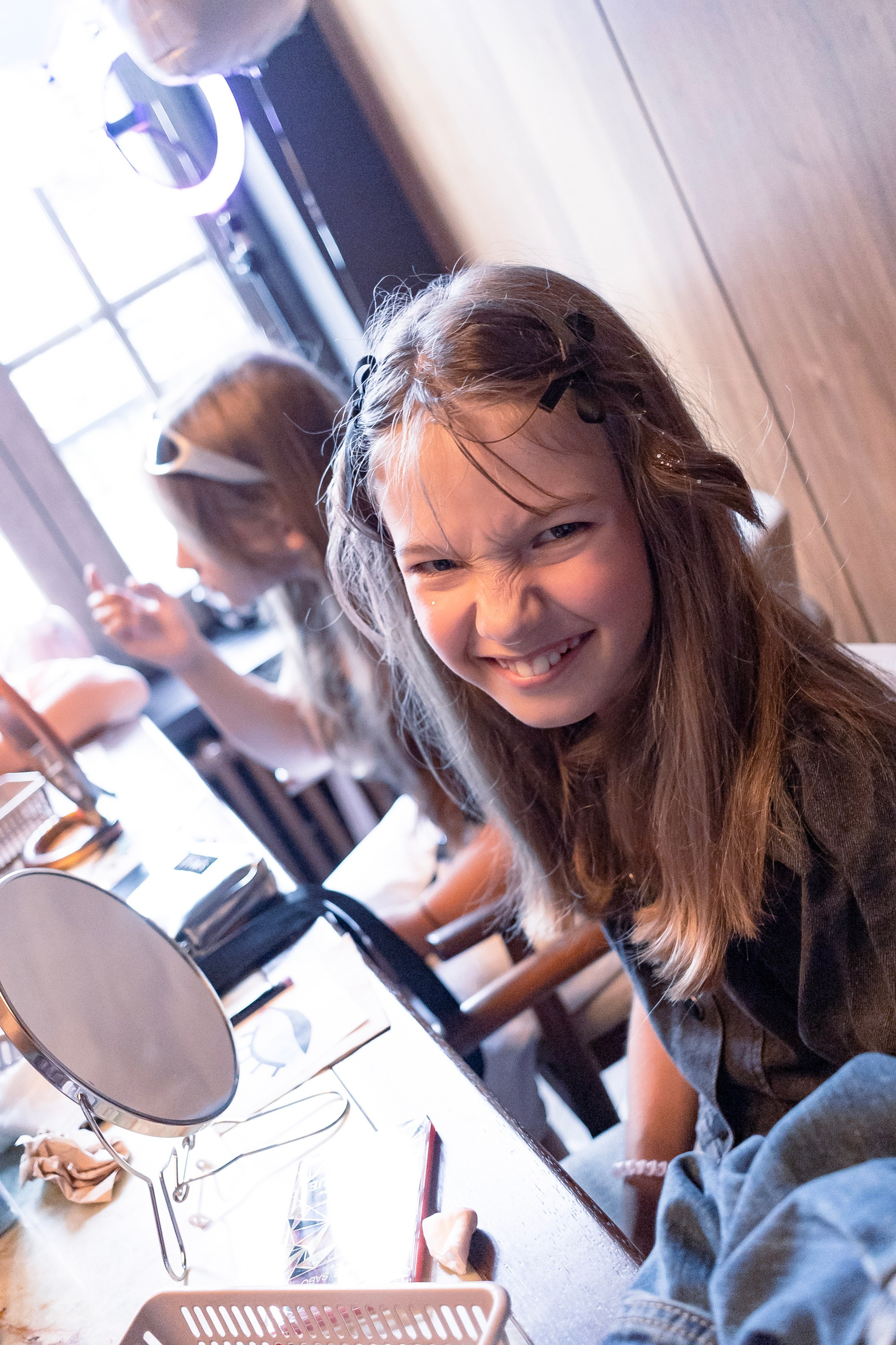 Урок макияжа для 15-летней Лизы. Школа для девочек во Владивостоке — Само Совершенство