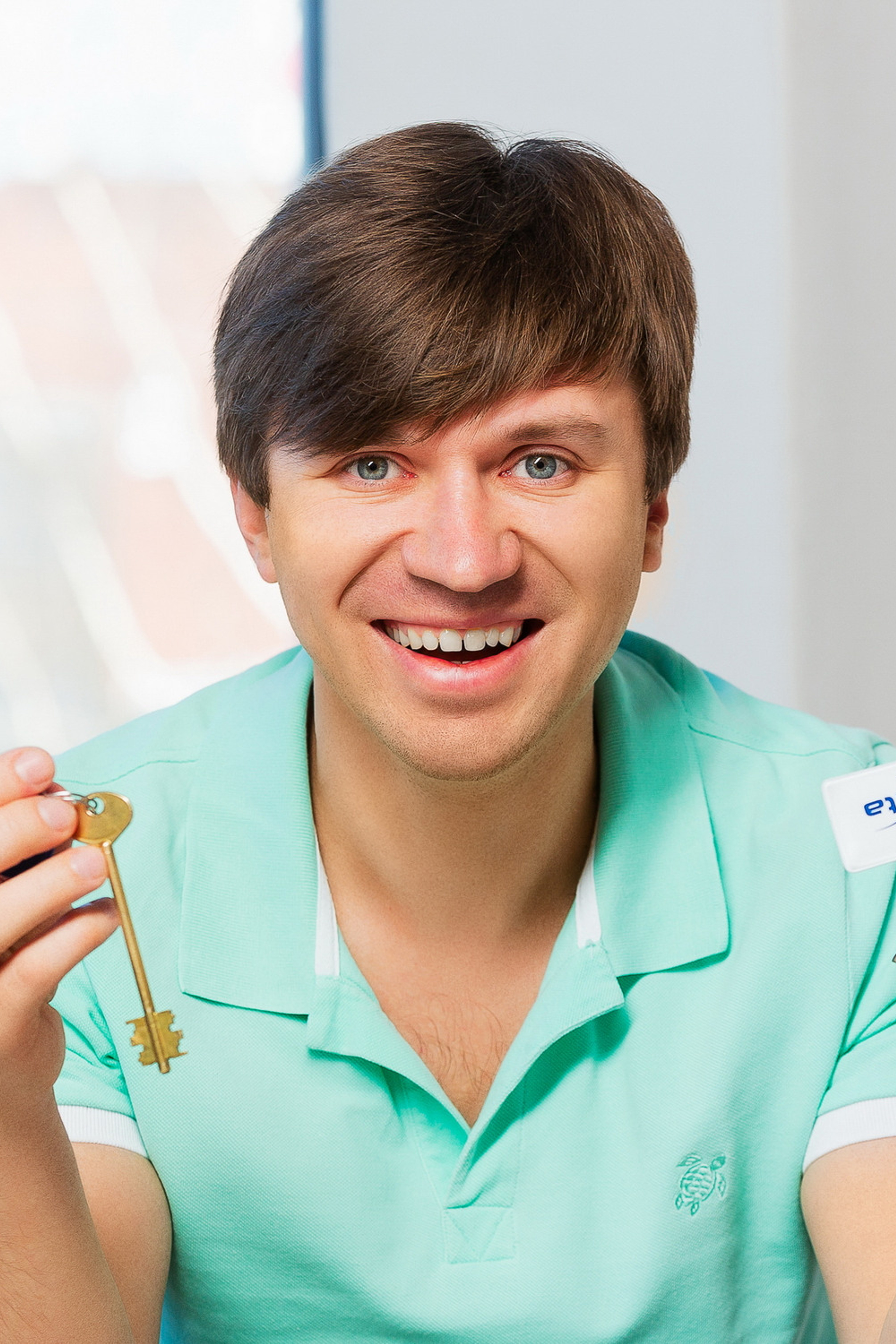 Портретная фотосессия для соцсетей эксперта. Риэлтор Сергей Крутиков.