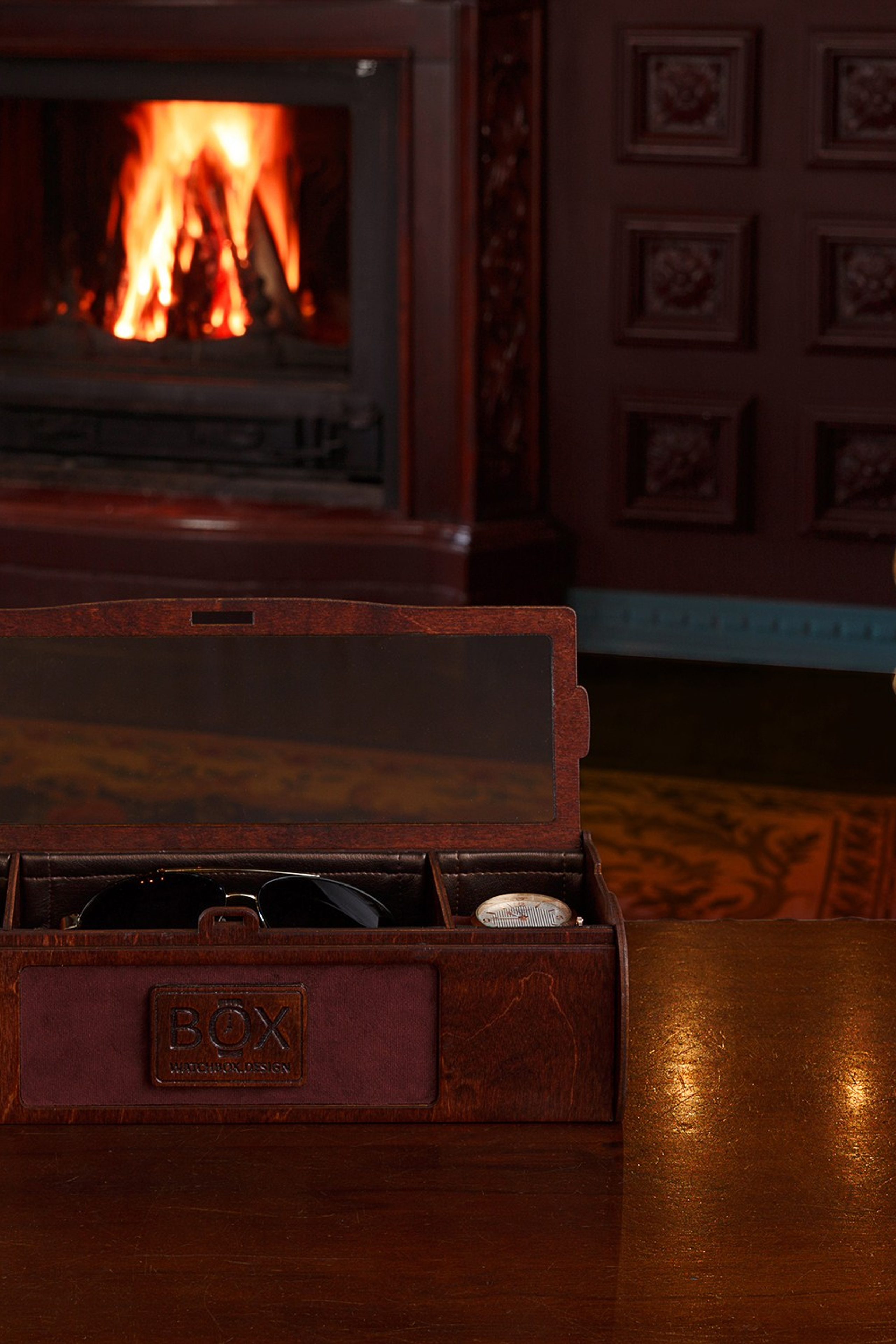 Фотосъемка боксов для часов в&nbsp;интерьере для соцсетей и&nbsp;маркетплейсов.