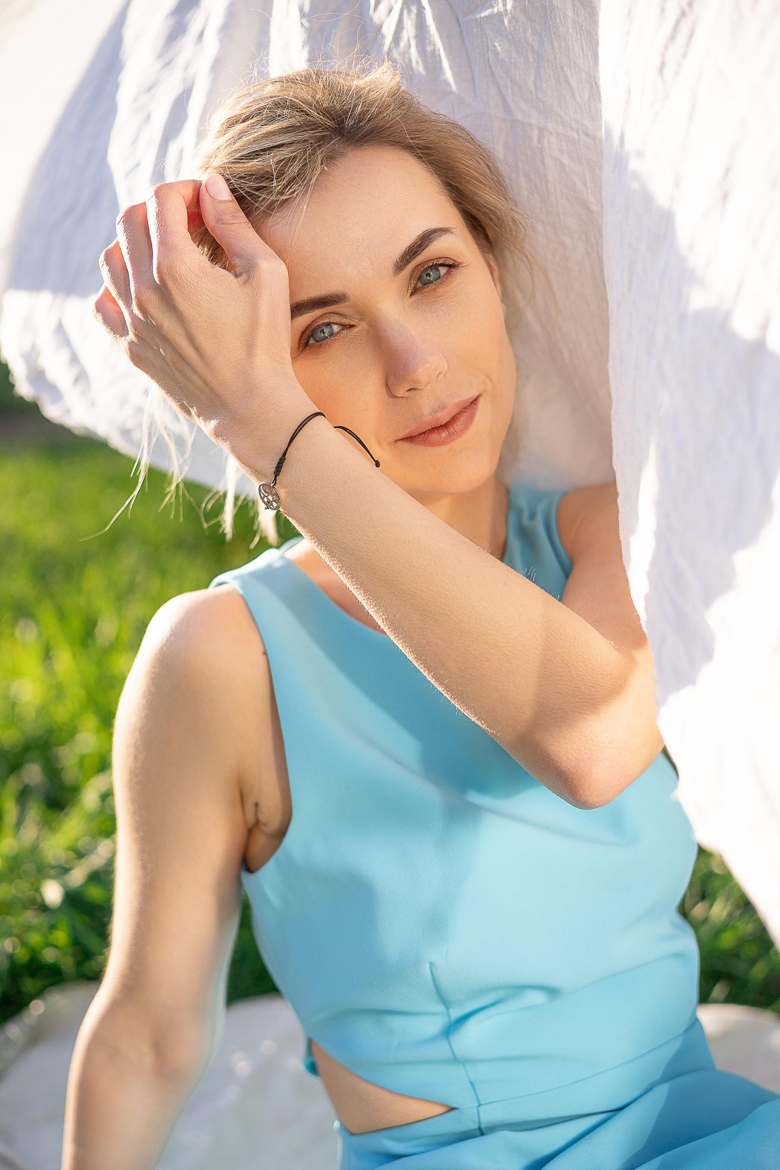 Проект в цветущих садах. 22.05.22. Алиса Сафина — Фотограф Тверь. Организация фотосессий под ключ