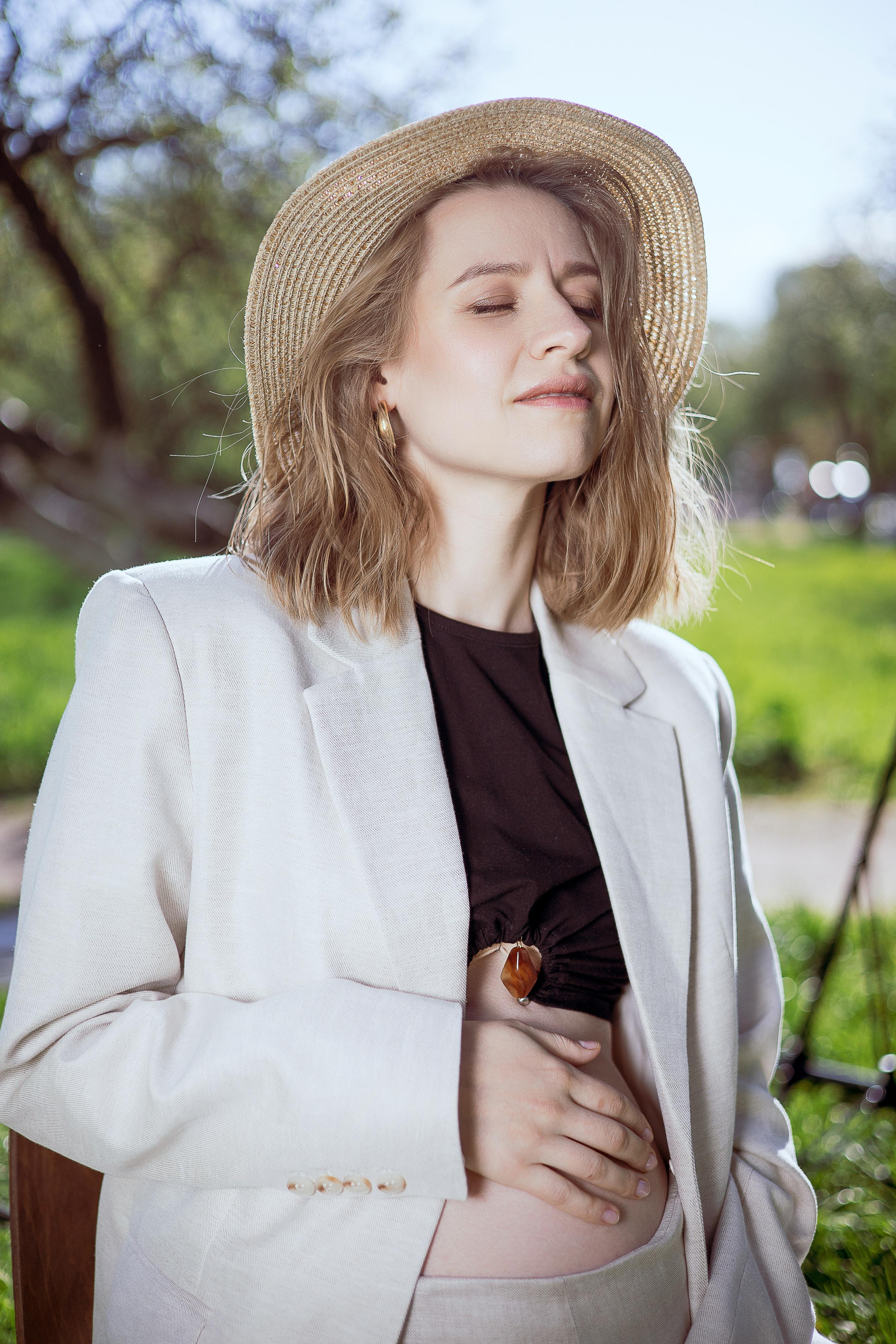 Проект в цветущих садах. 22.05.22. Алиса Сафина — Фотограф Тверь. Организация фотосессий под ключ