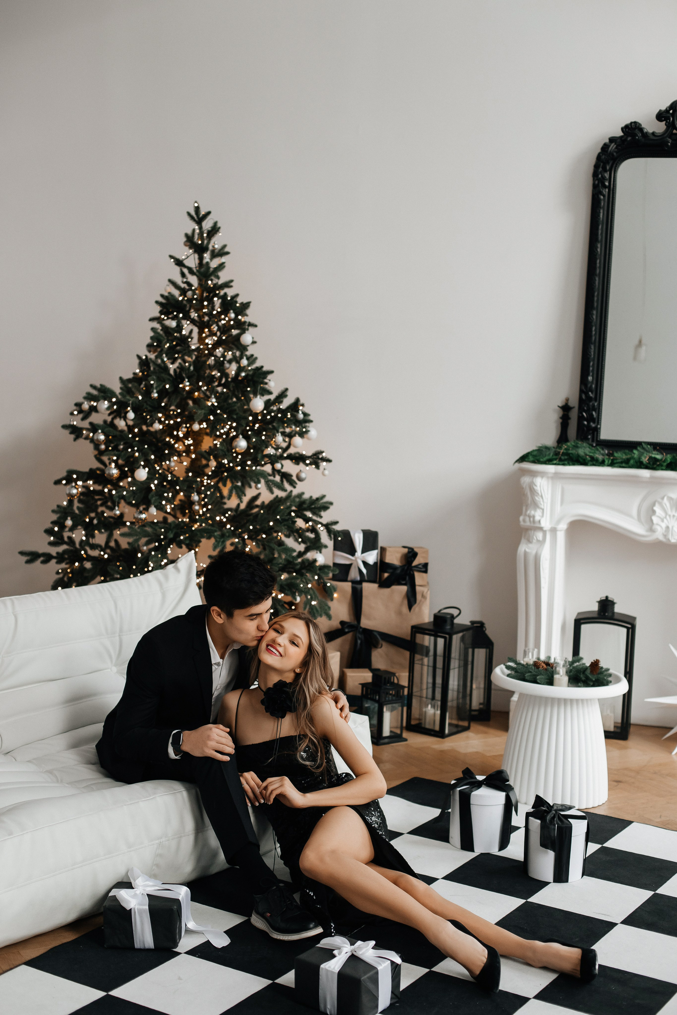 Лиза и Ренат в фотостудии Base зал Bang