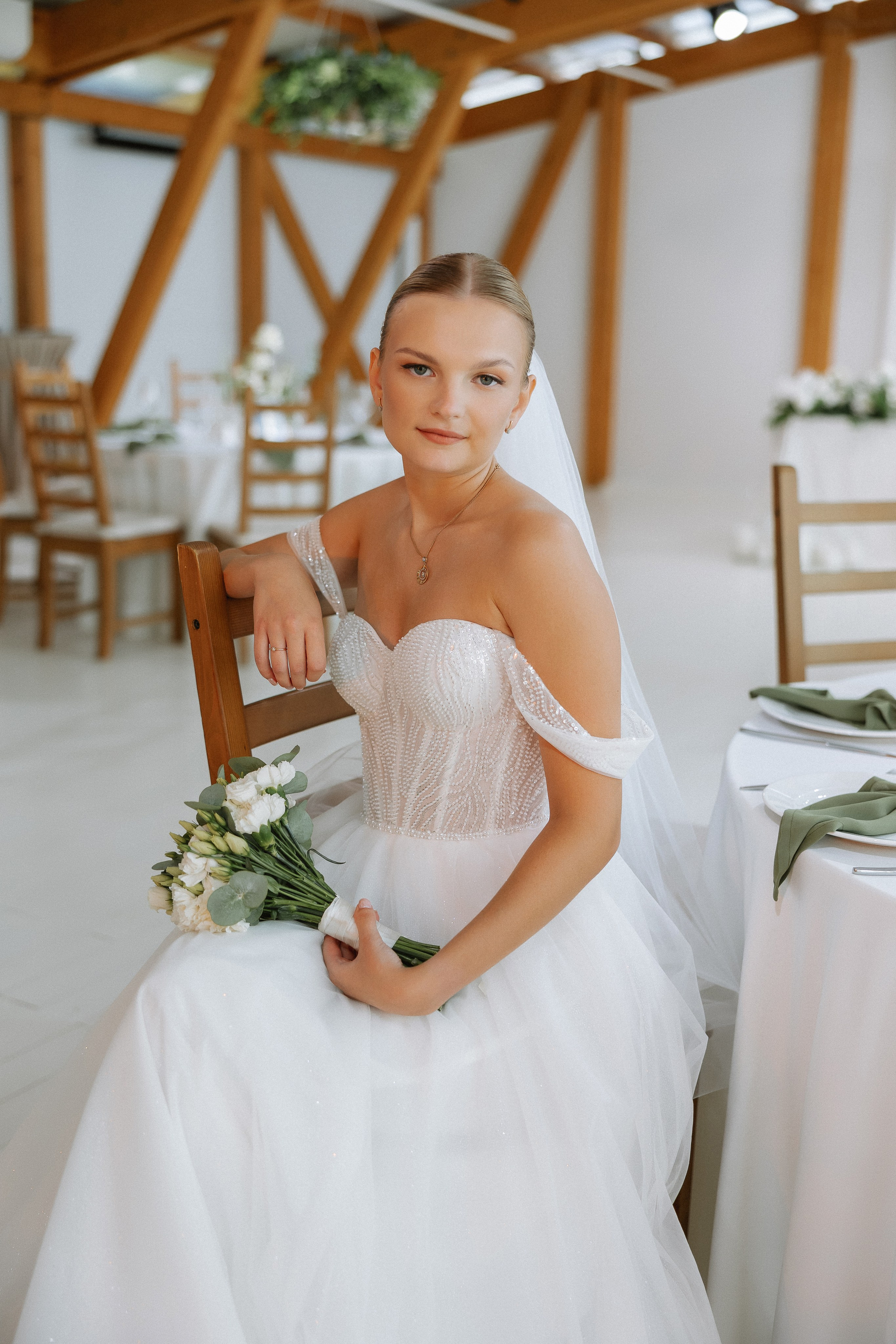 Невесты. Визажист и стилист по волосам в Москве Семенова Алена