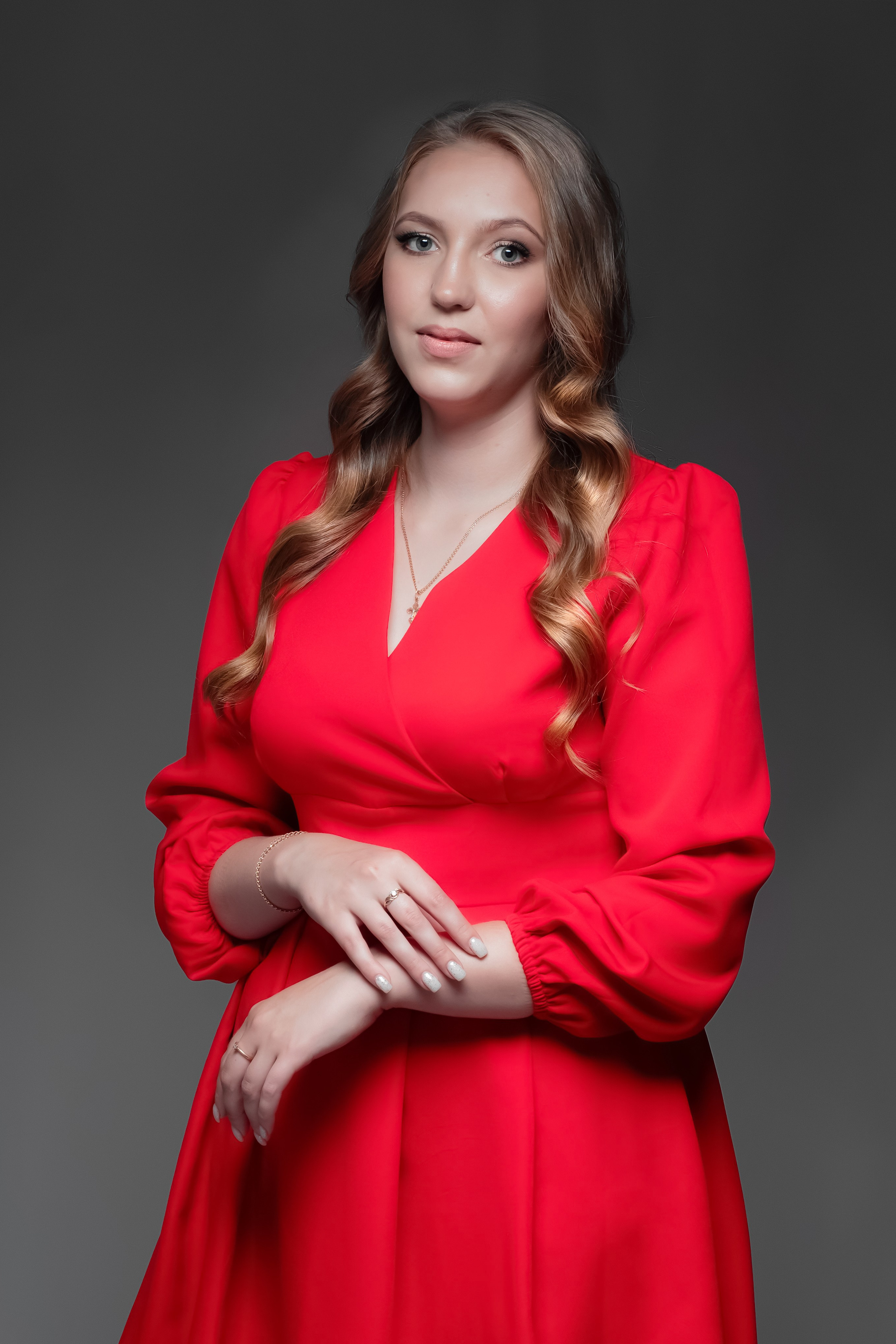 Женский портрет. Главная