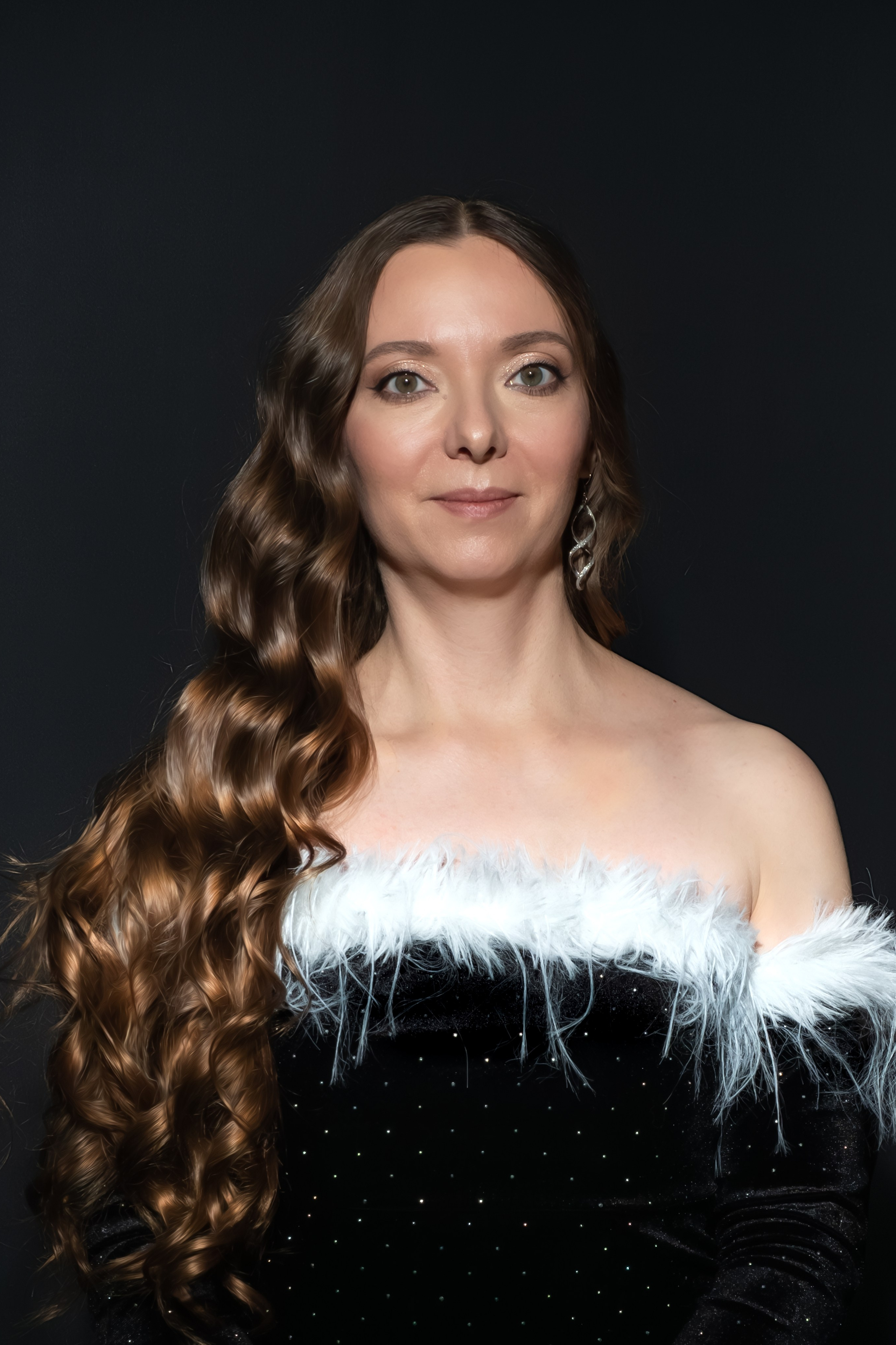 Женский портрет. Главная