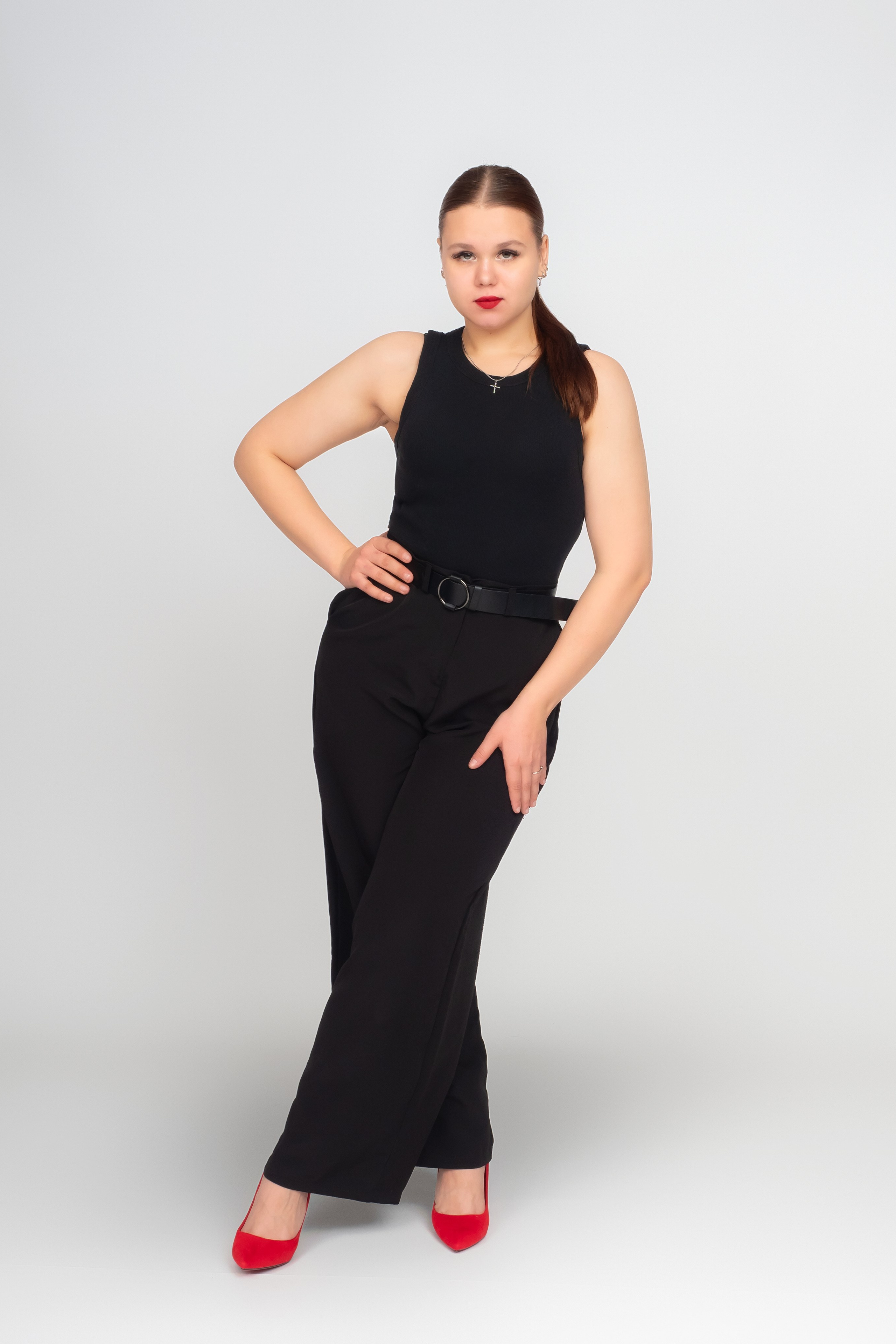 Женский портрет. Главная