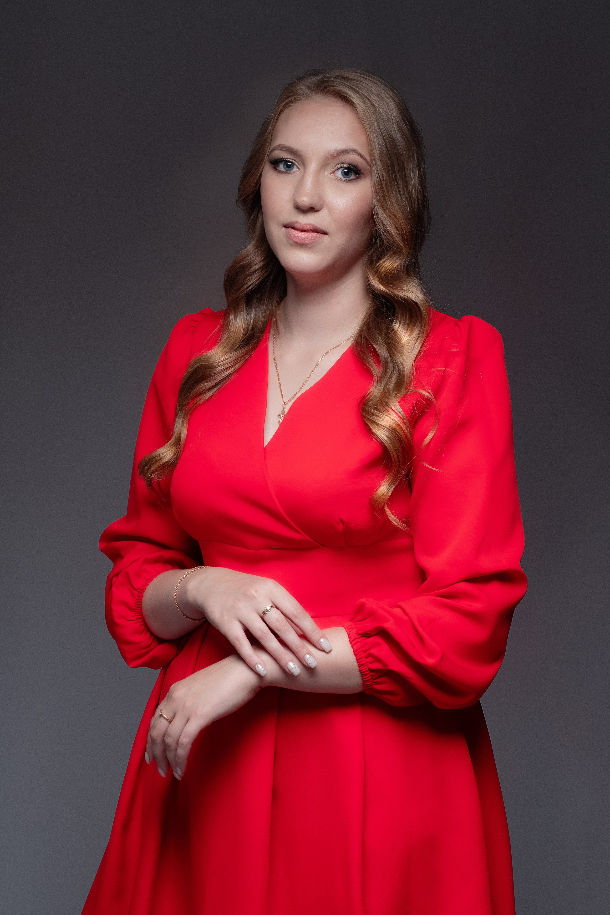 Женский портрет. Главная