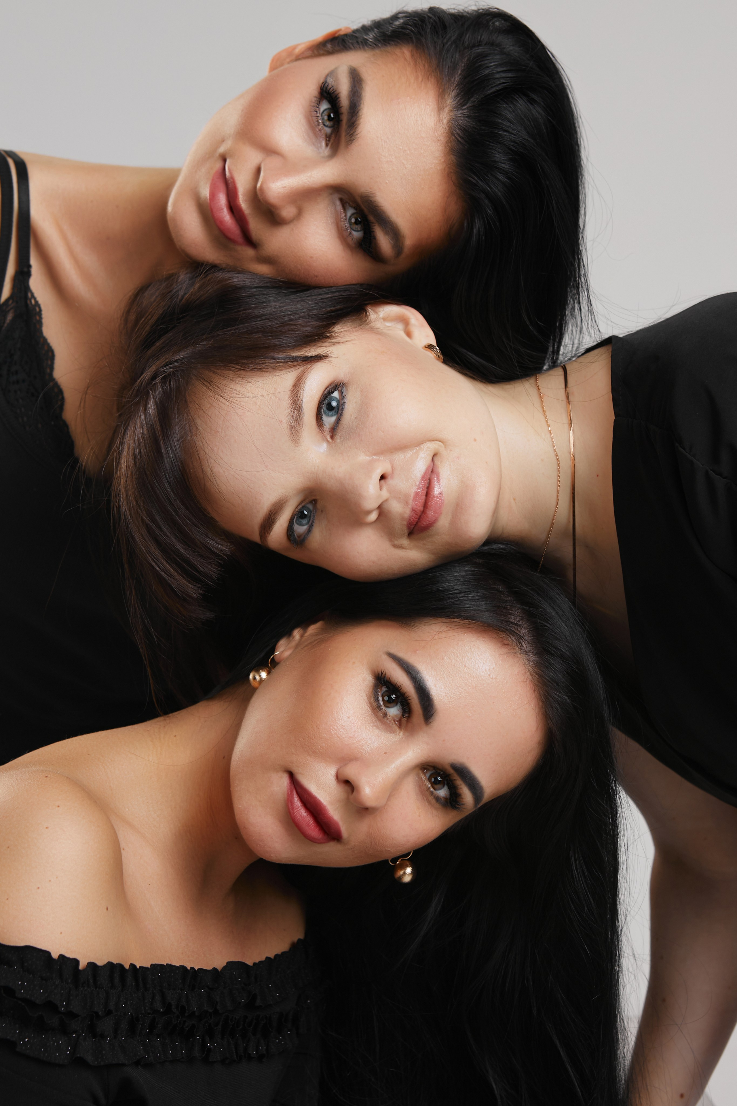 Катя, Аня, Люда