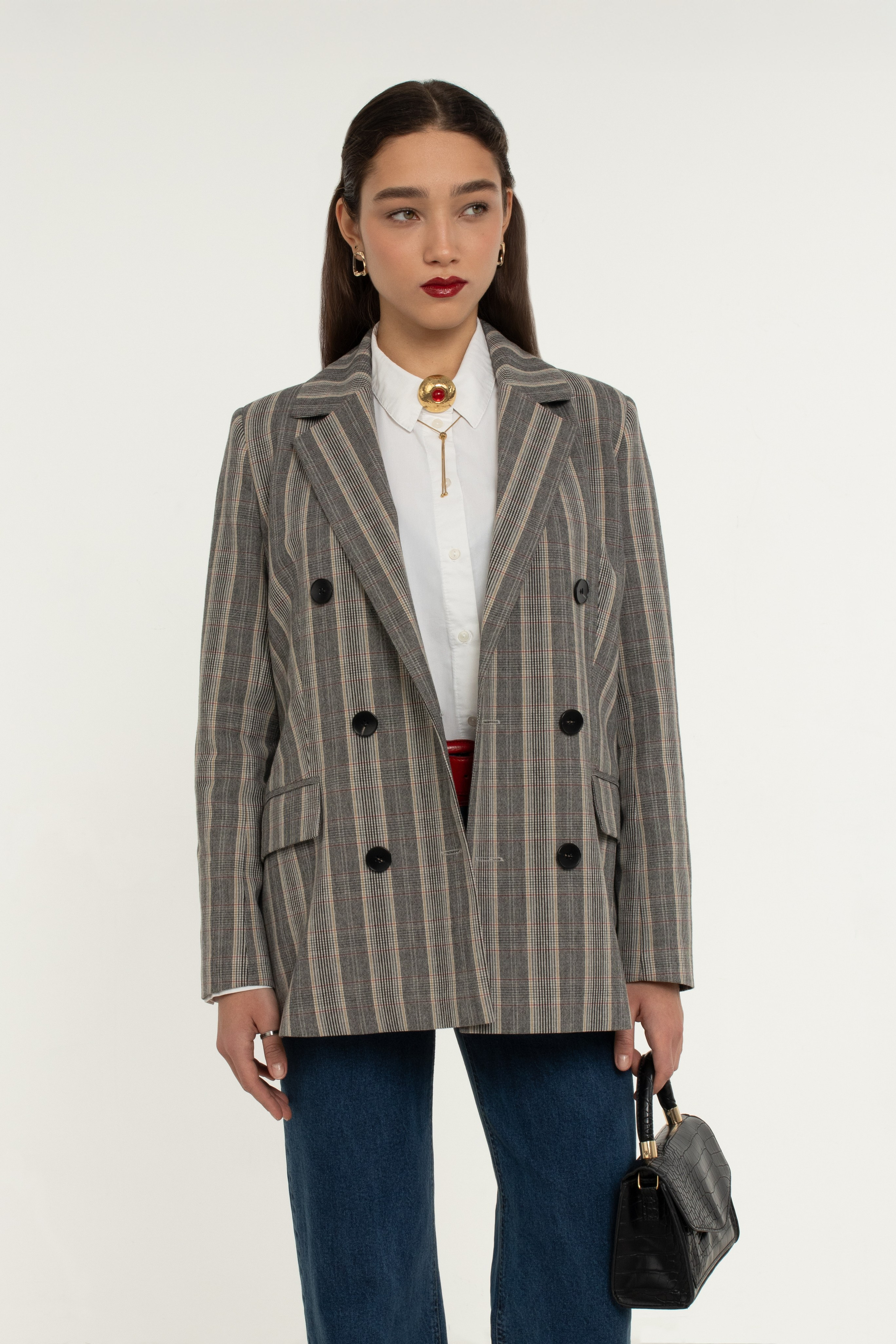 Лукбук, весна 2025 | NOVA — бренд женской одежды. Фотограф для брендов в Санкт-Петербурге Шилова Ксения