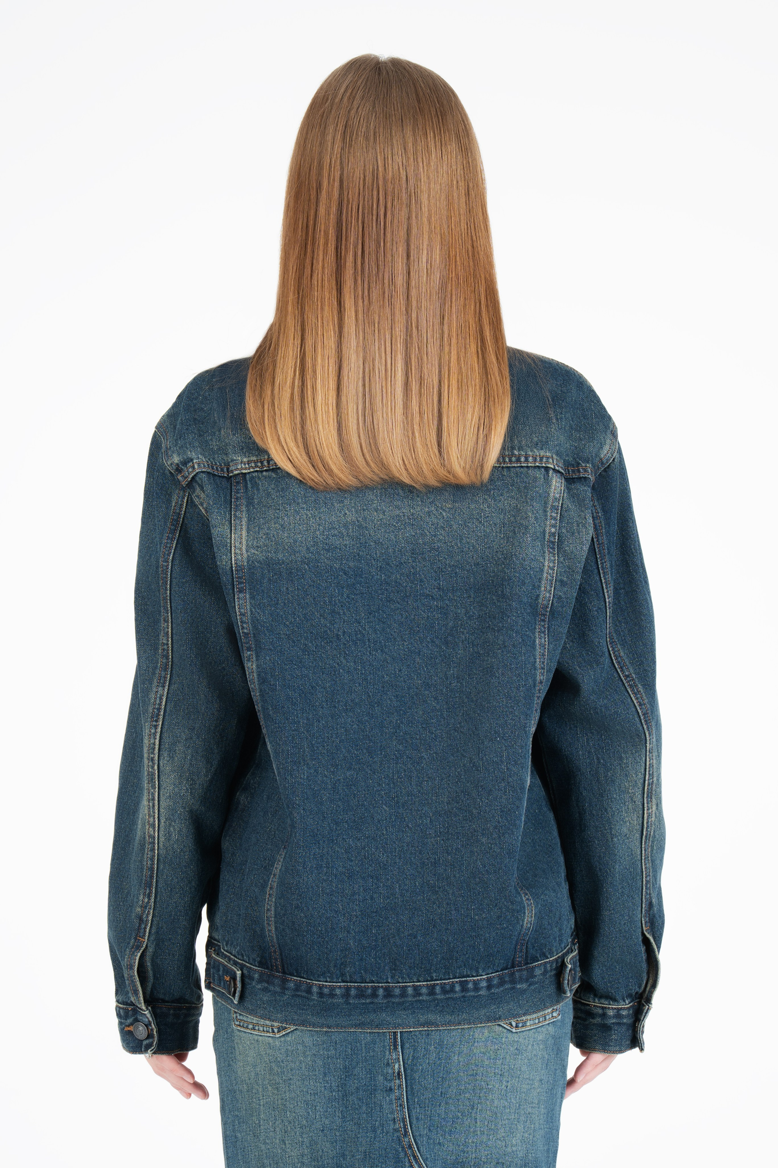 Каталожная съемка джинсовой одежды. Фотограф для брендов в Санкт-Петербурге Шилова Ксения