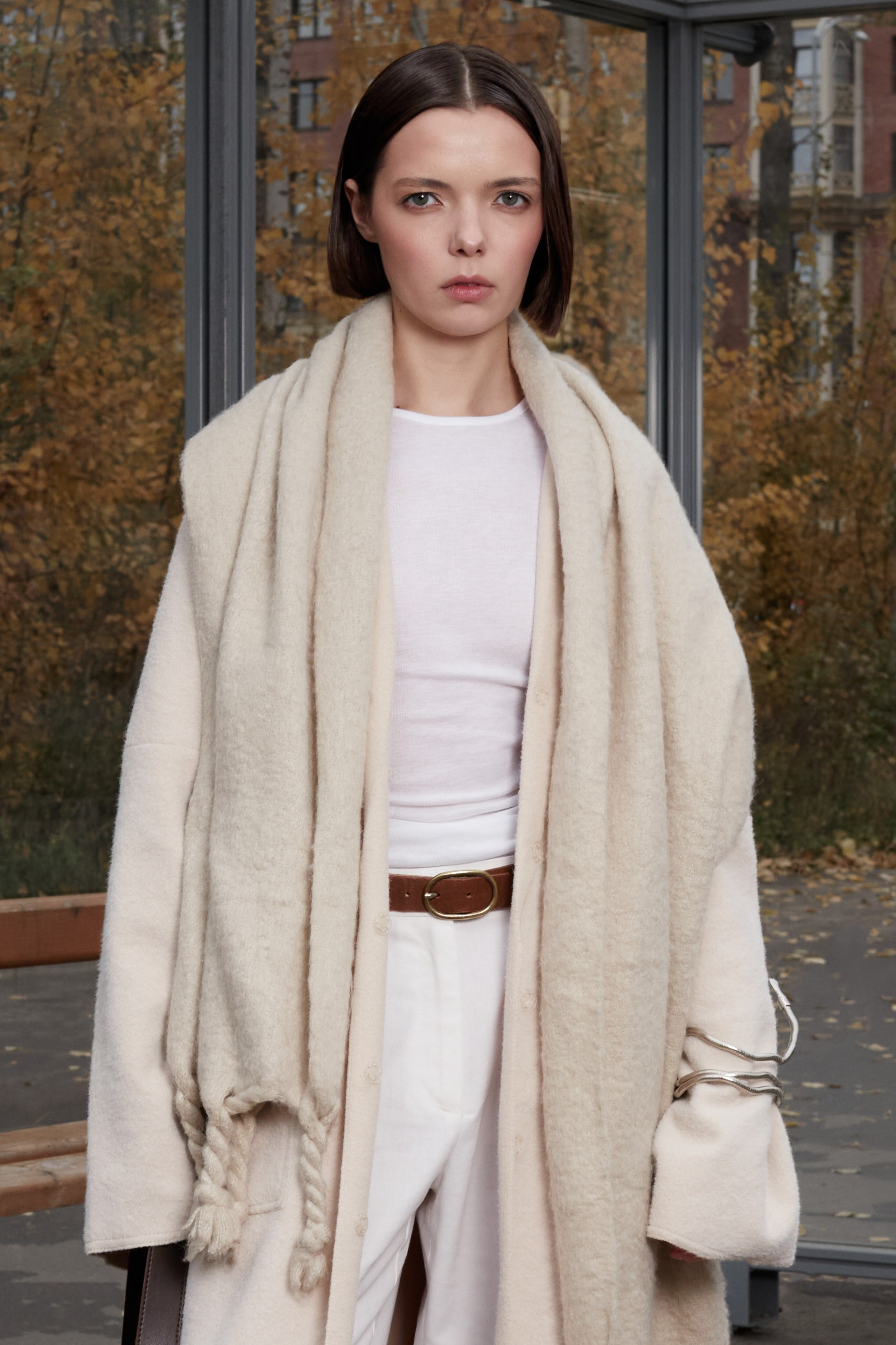 Лукбук на локации (остановка) 2024. Фотограф для брендов в Санкт-Петербурге Шилова Ксения