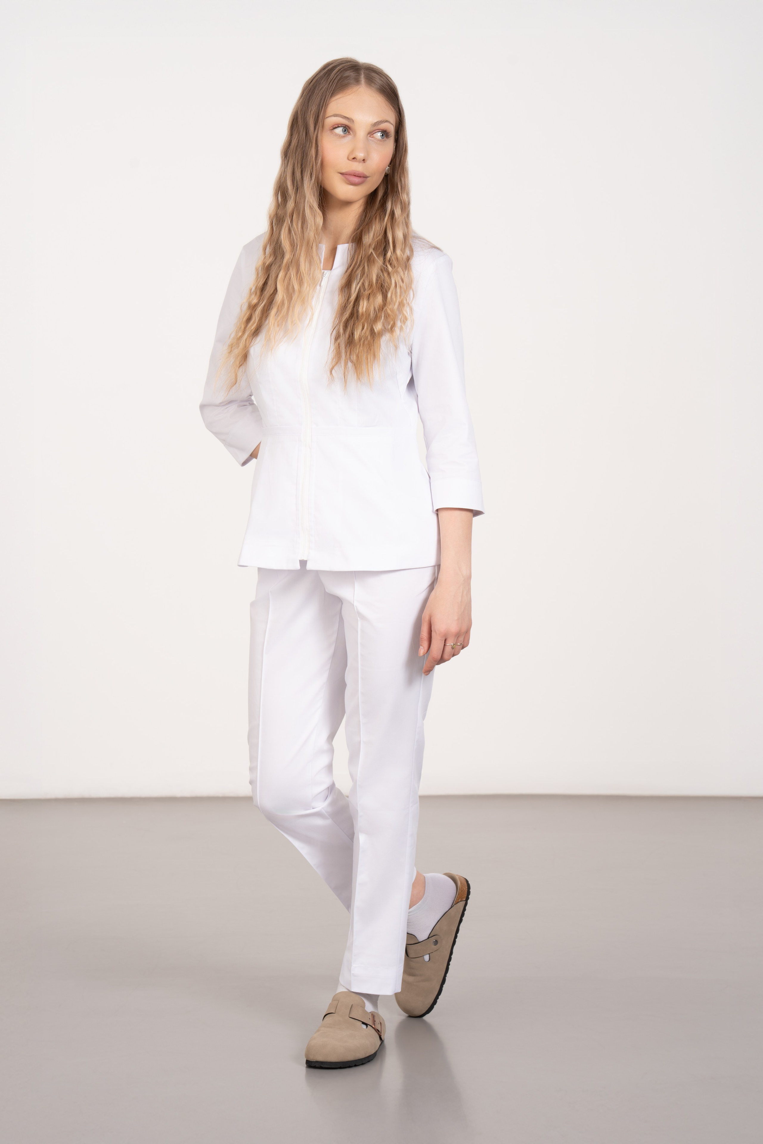 Каталог: мед. одежда Lookmed_. Фотограф для брендов в Санкт-Петербурге Шилова Ксения