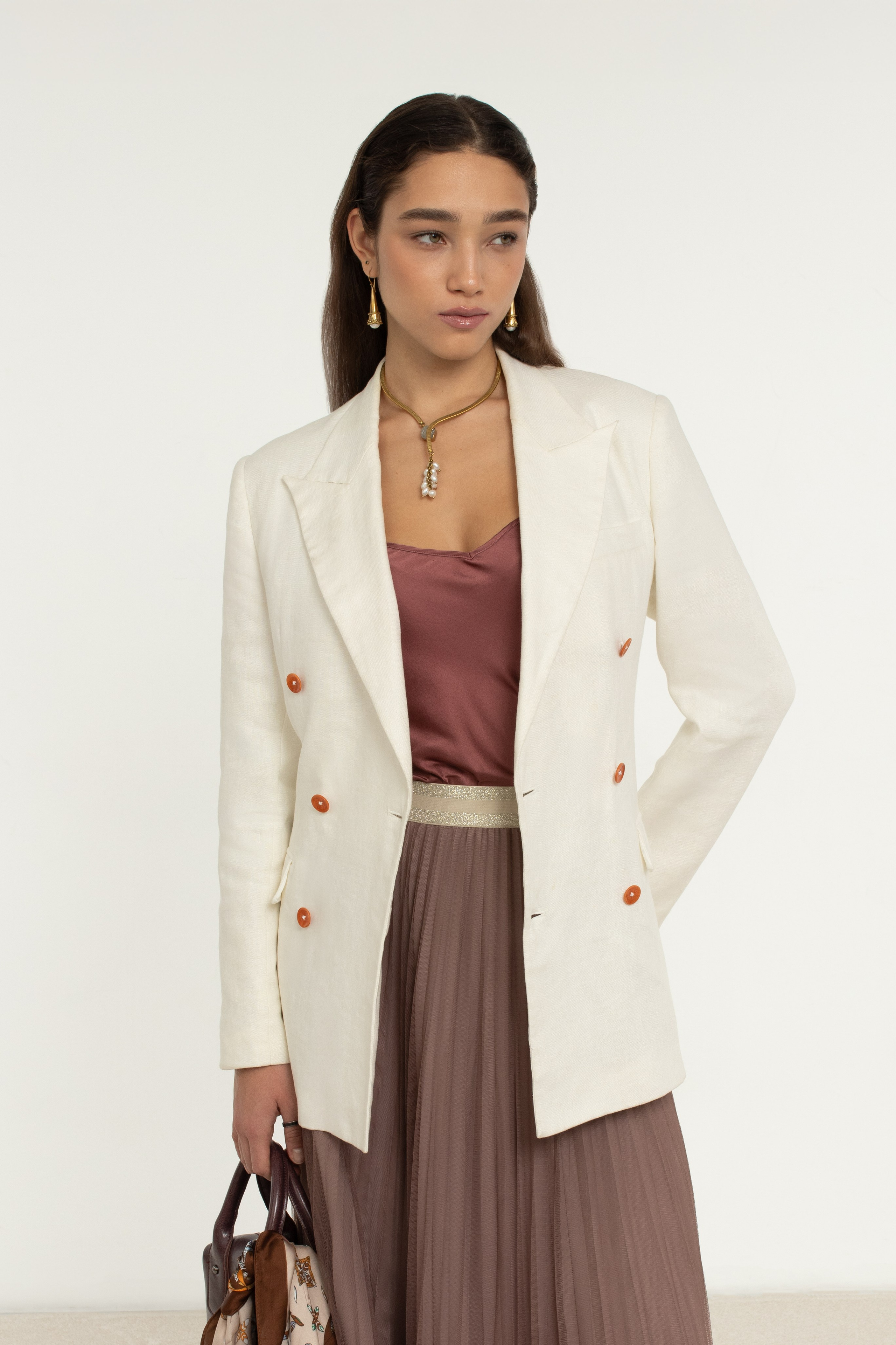 Лукбук, весна 2025 | NOVA — бренд женской одежды. Фотограф для брендов в Санкт-Петербурге Шилова Ксения