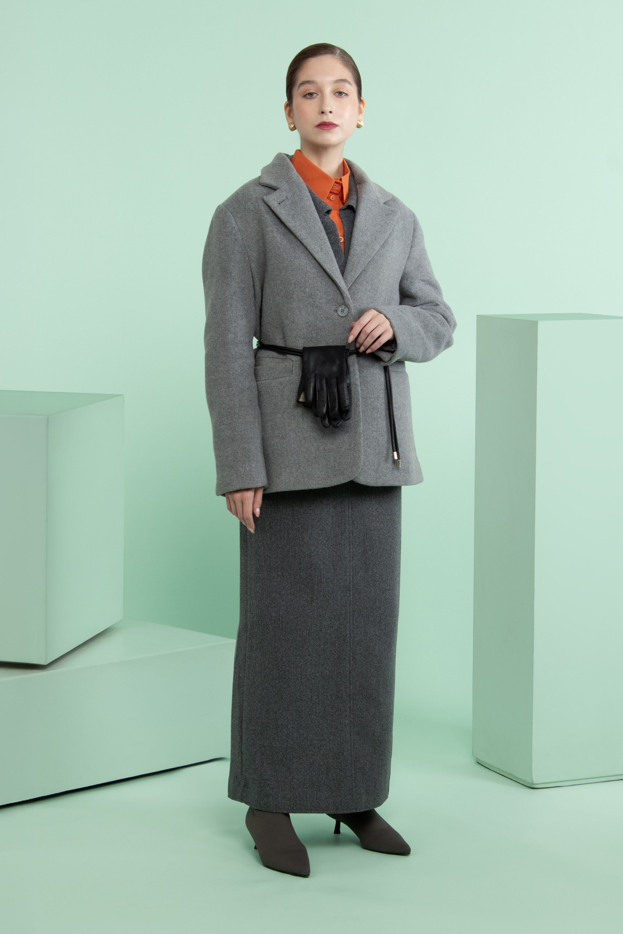 Лукбук весна 2025 |сет-дизайн. Фотограф для брендов в Санкт-Петербурге Шилова Ксения