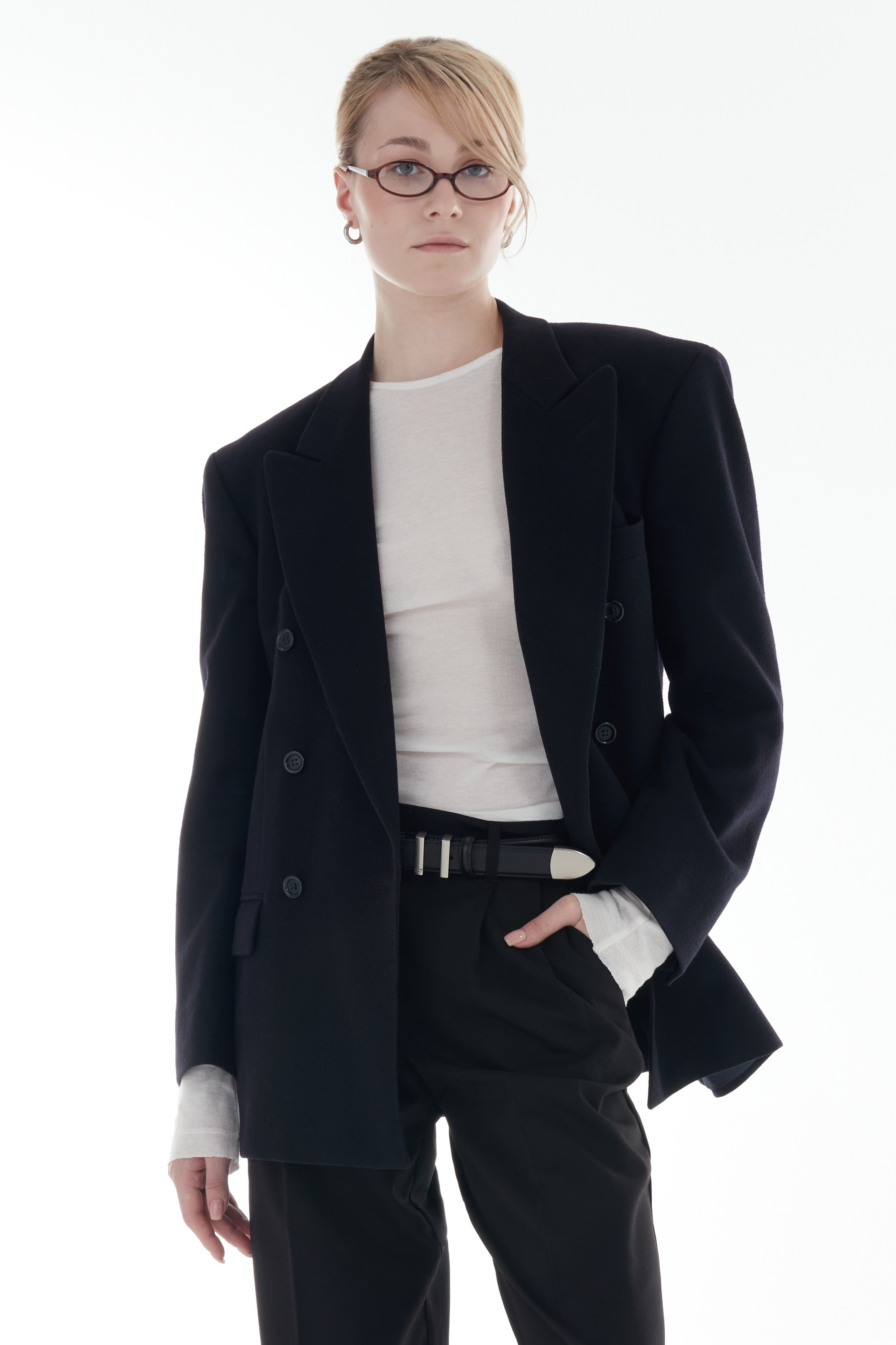 Съемка для бренда одежды лукбук / каталог женской одежды. Коммерческий фотограф для брендов. Фотограф для брендов в Санкт-Петербурге Шилова Ксения