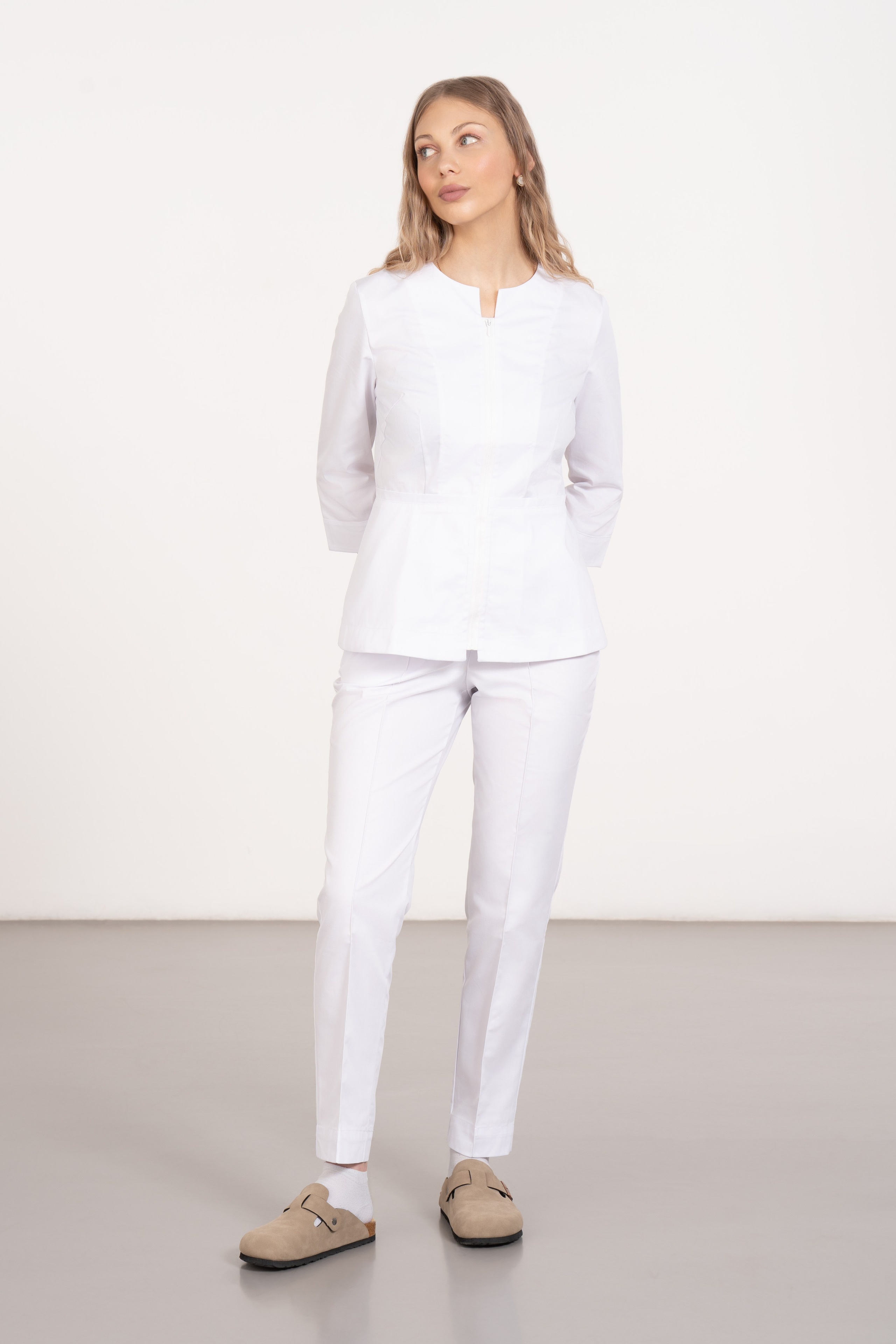 Каталог: мед. одежда Lookmed_. Фотограф для брендов в Санкт-Петербурге Шилова Ксения