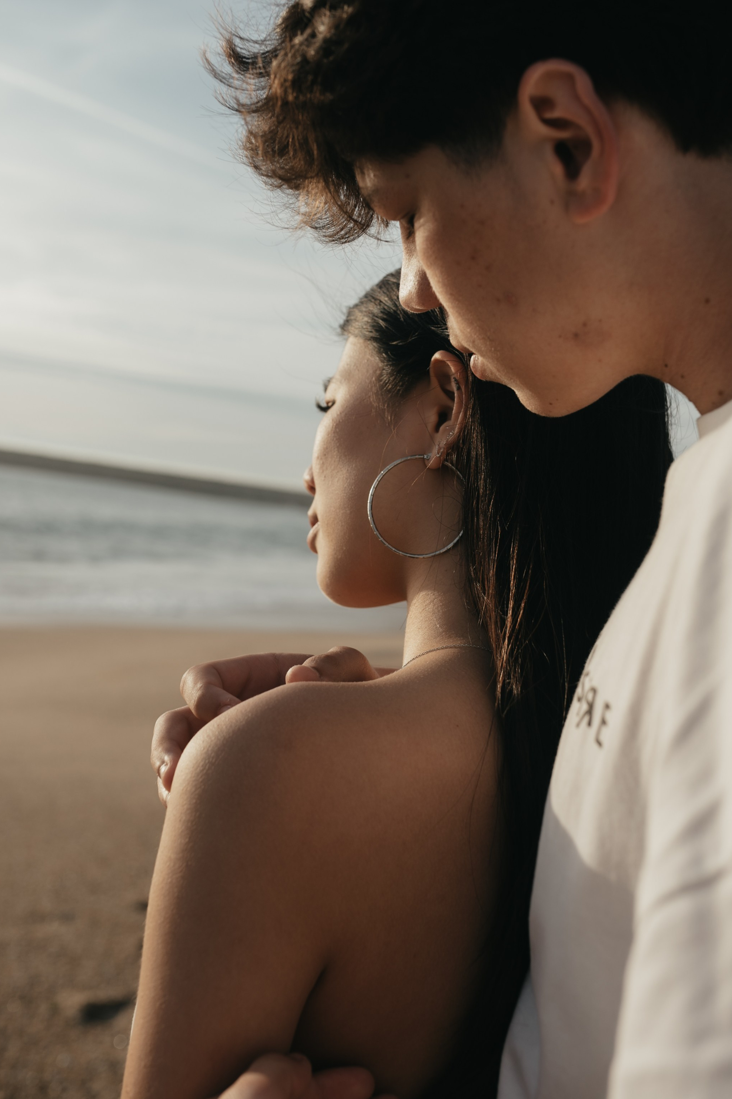 HELENA and PEDRO. Espinho