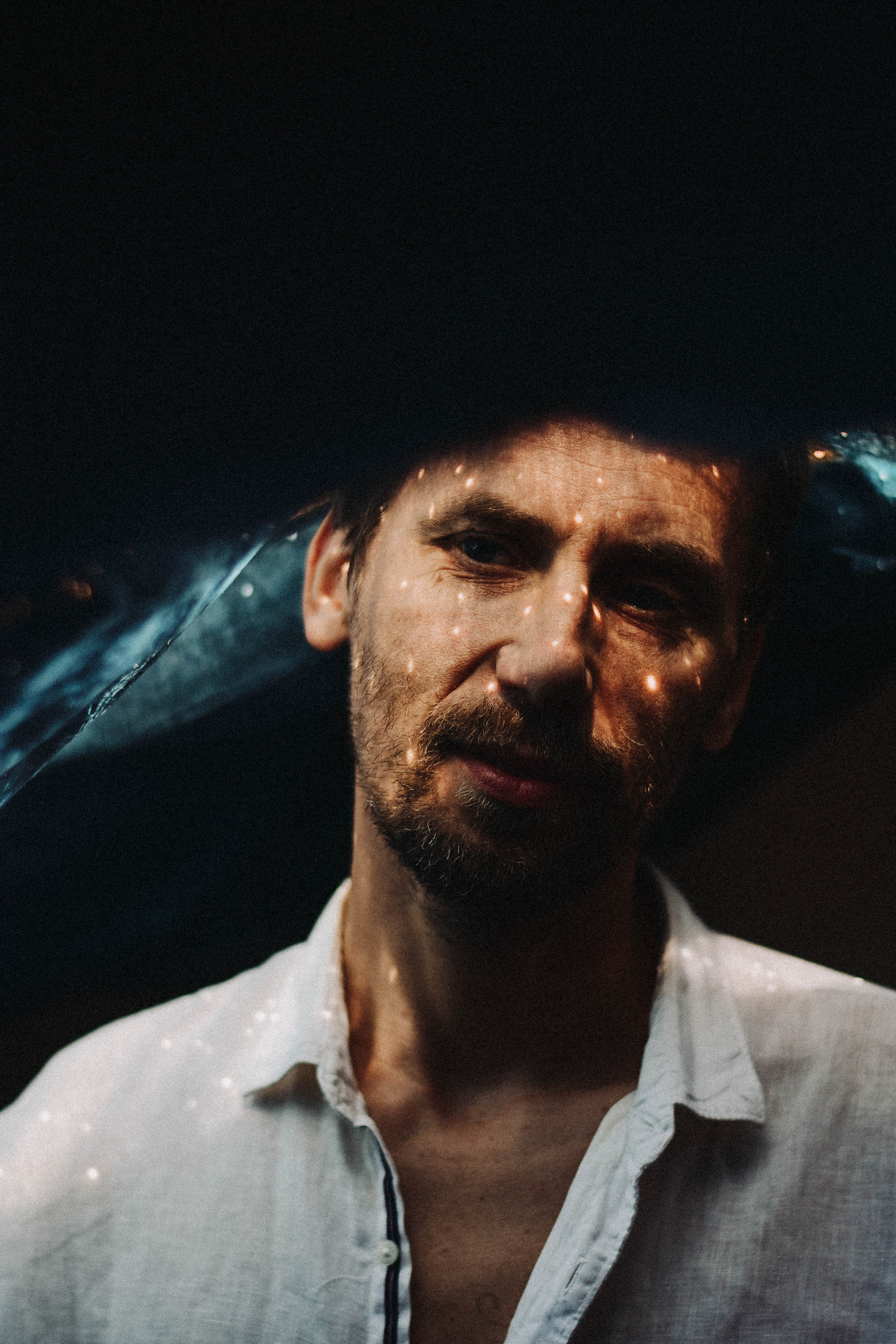 Space inside. Photographer on Rostov on Don