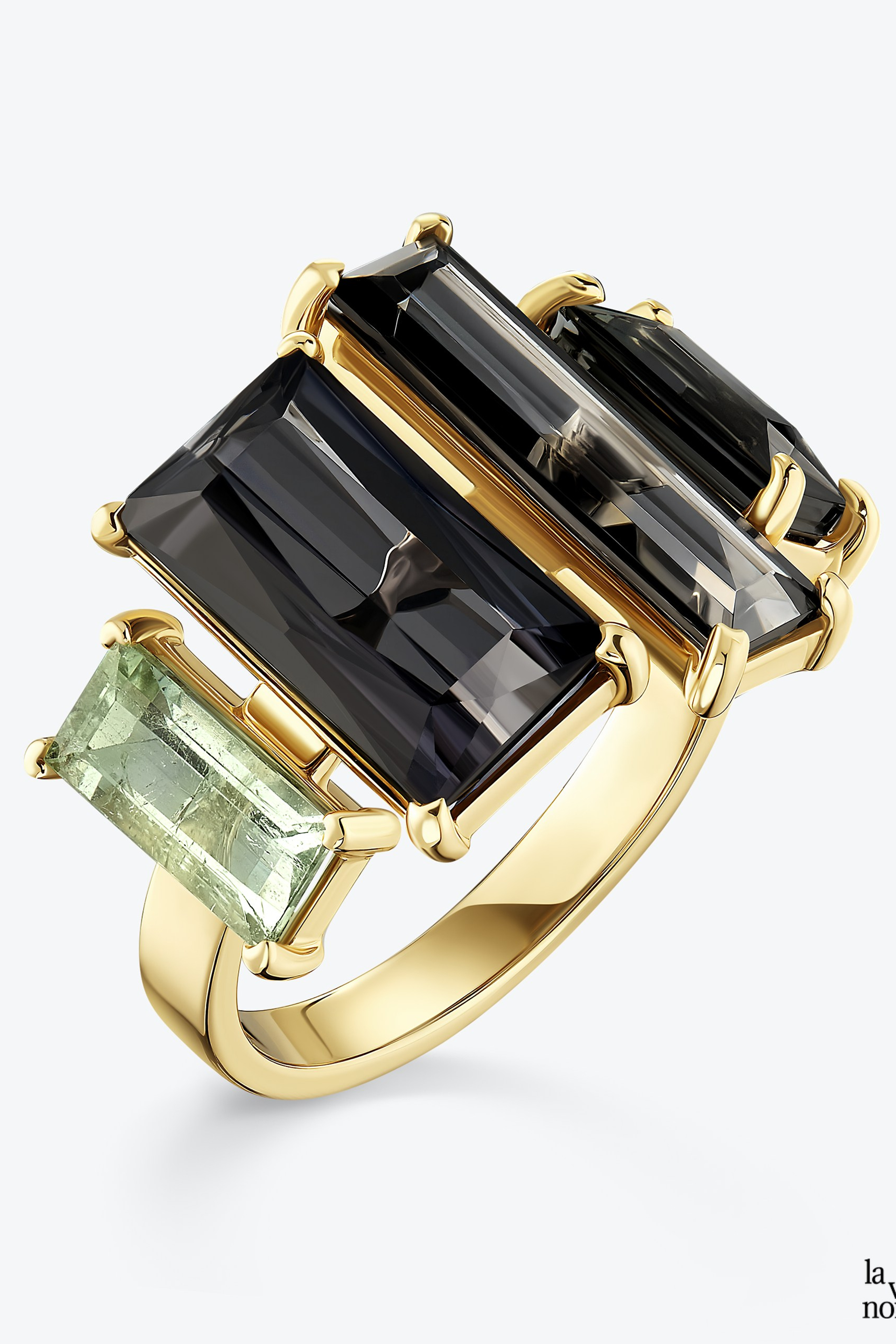 Съёмка стекла на просвет: основные принципы и ошибки