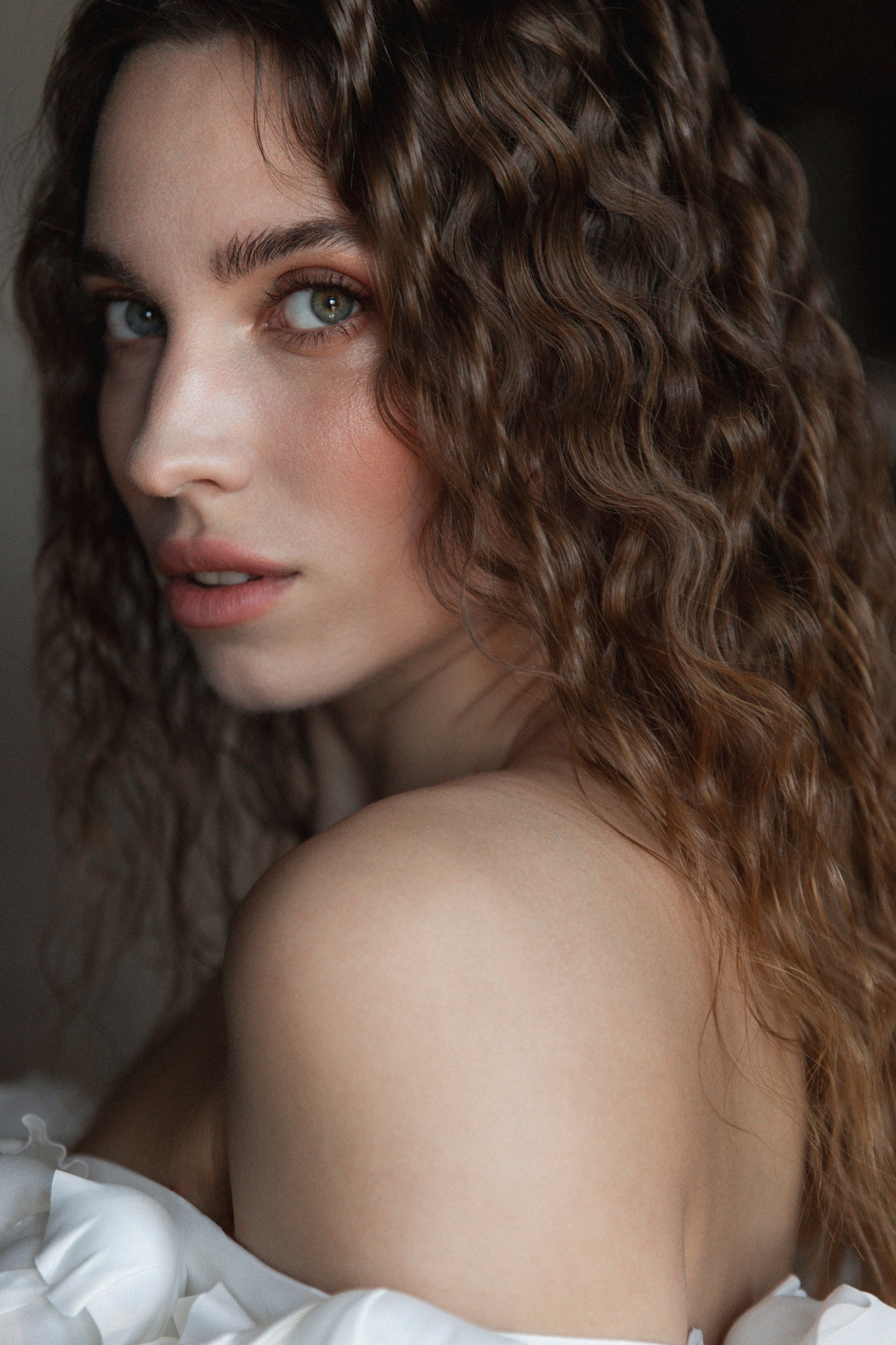 Весь мир — фон для любви. Свадебный фотограф в Севастополе и Крыму. Видеограф на свадьбу Крым, Севастополь, Ялта, Симферополь