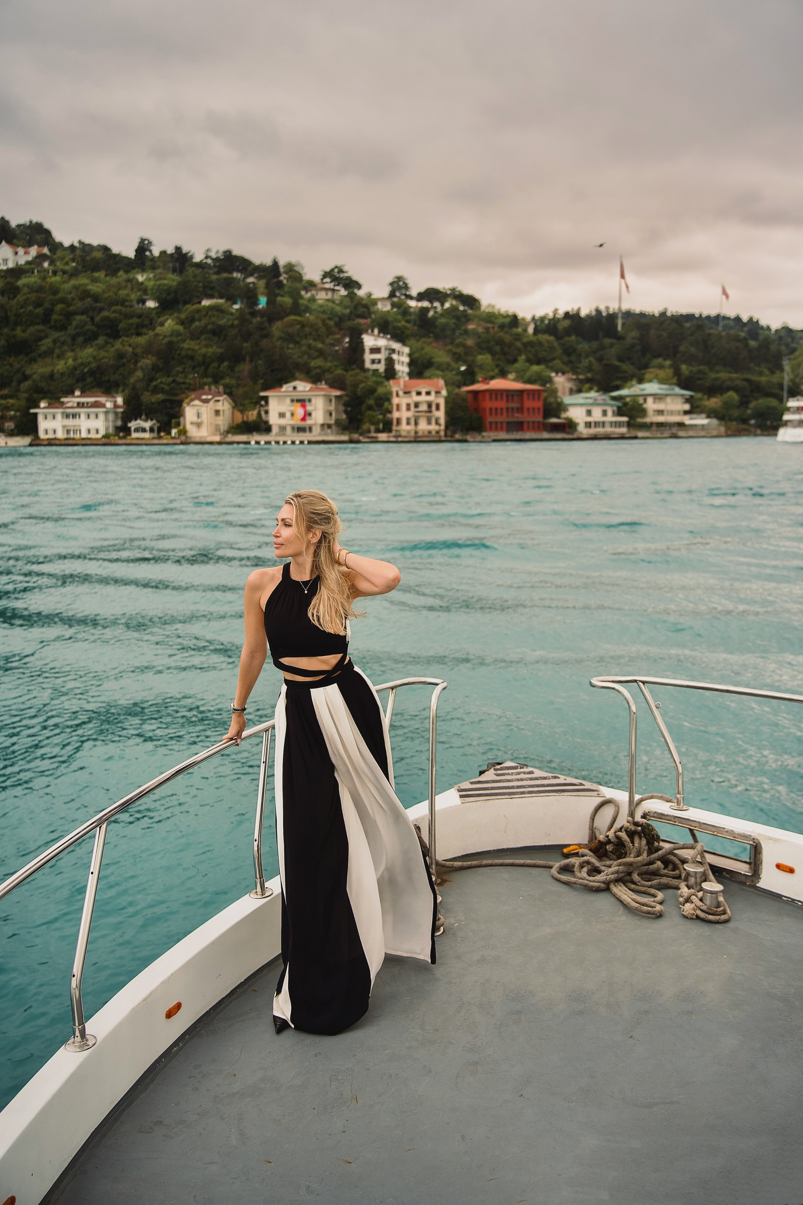 Фотосессия на яхте. Professional photographer in Istanbul. Family photos and more